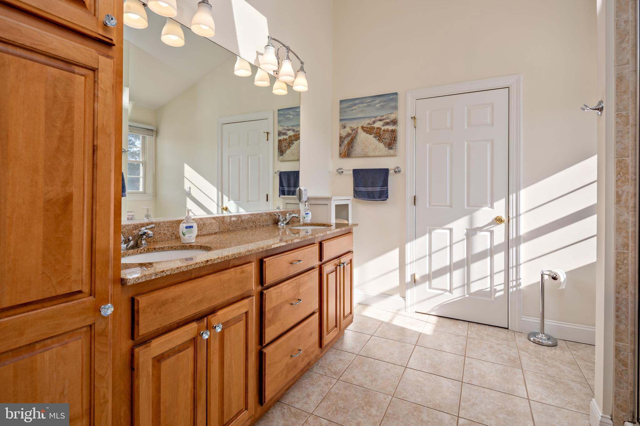 BENTONS PLEASURE - Residential