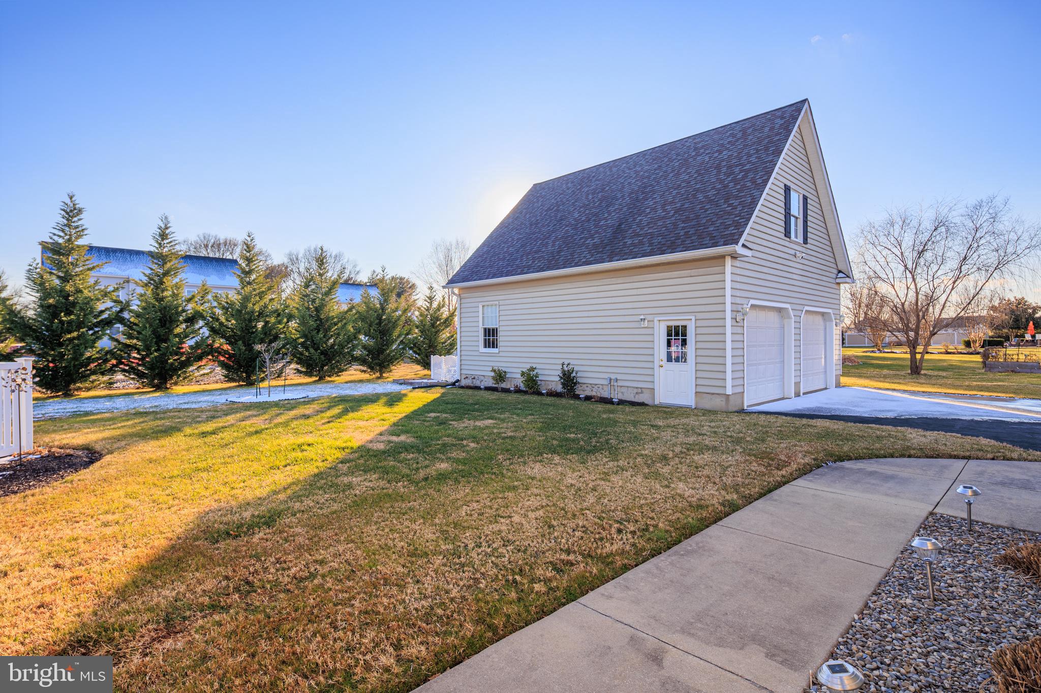 BENTONS PLEASURE - Residential