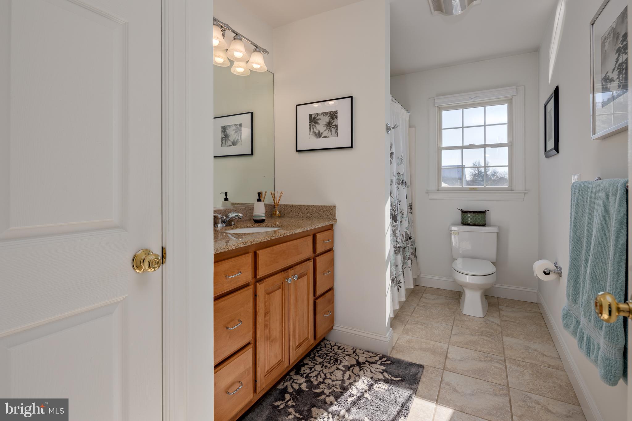 BENTONS PLEASURE - Residential