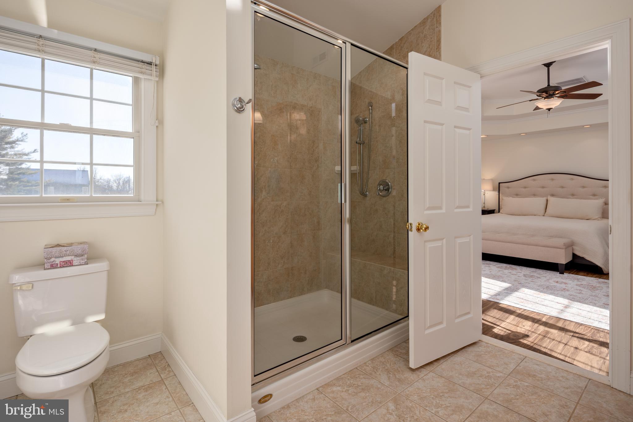 BENTONS PLEASURE - Residential