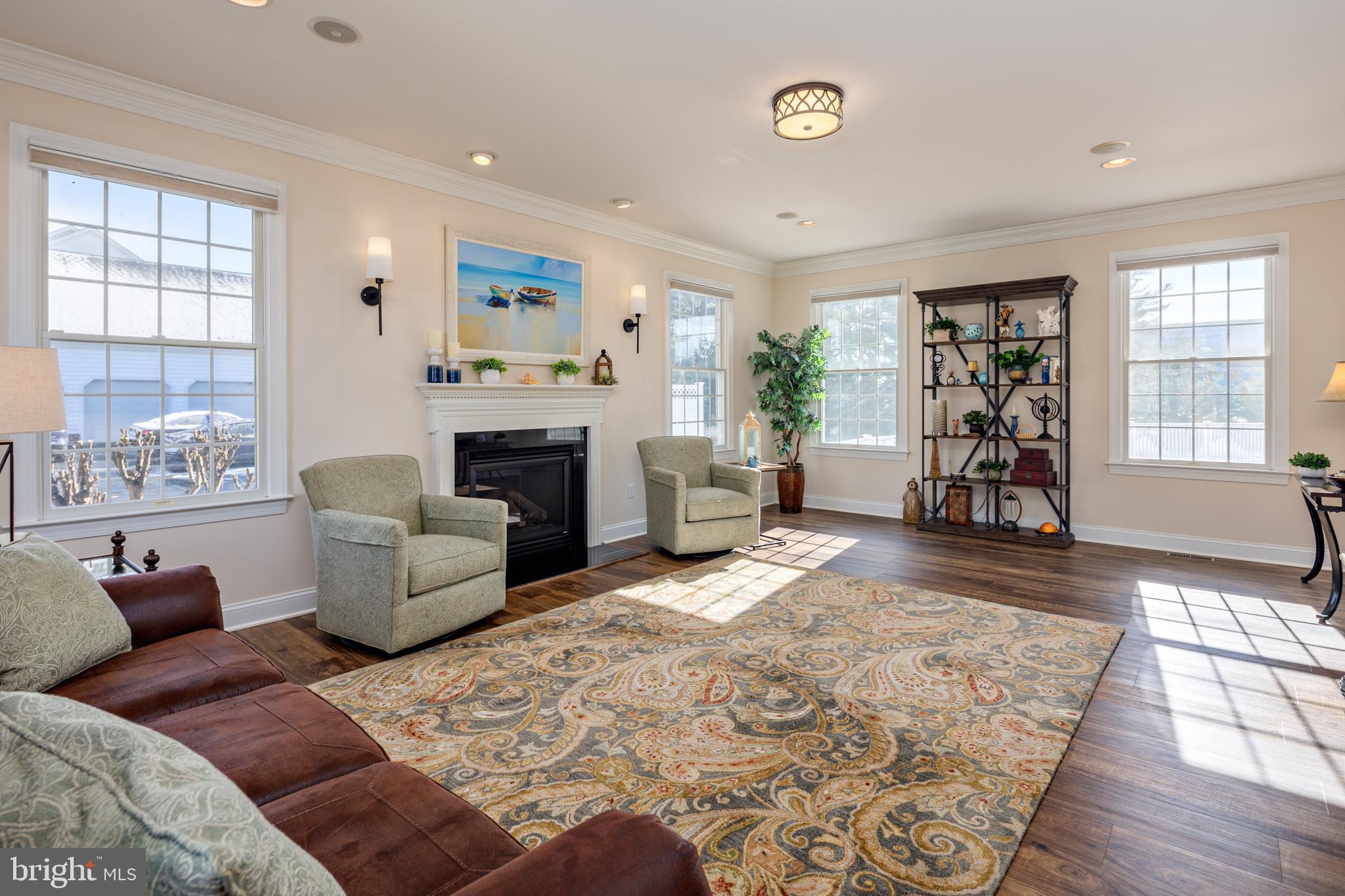 BENTONS PLEASURE - Residential