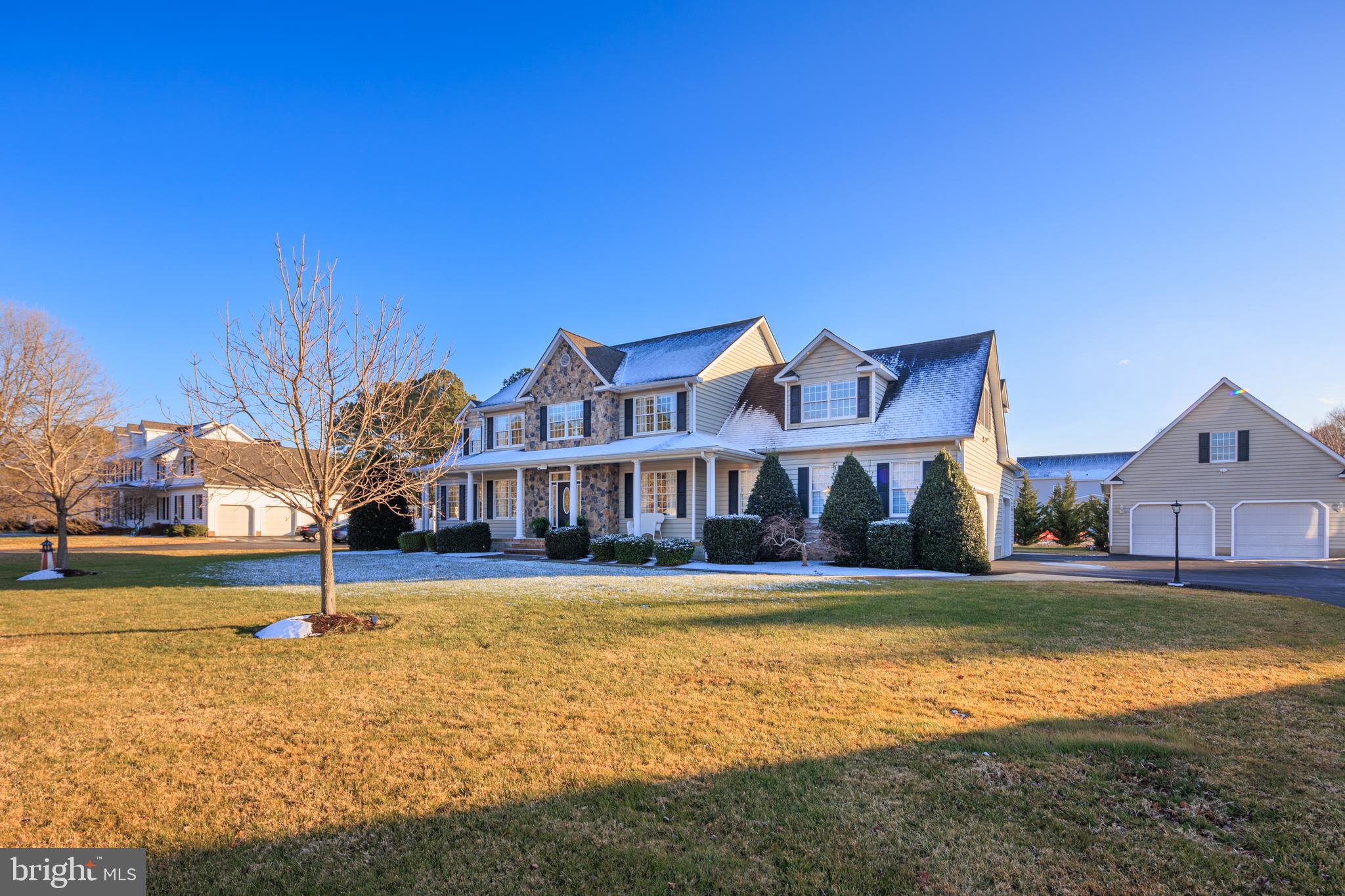 BENTONS PLEASURE - Residential