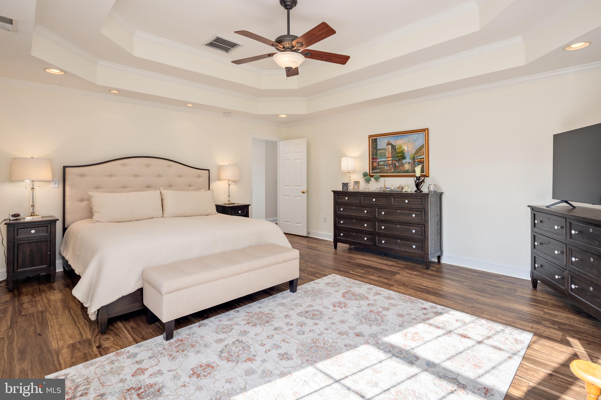 BENTONS PLEASURE - Residential