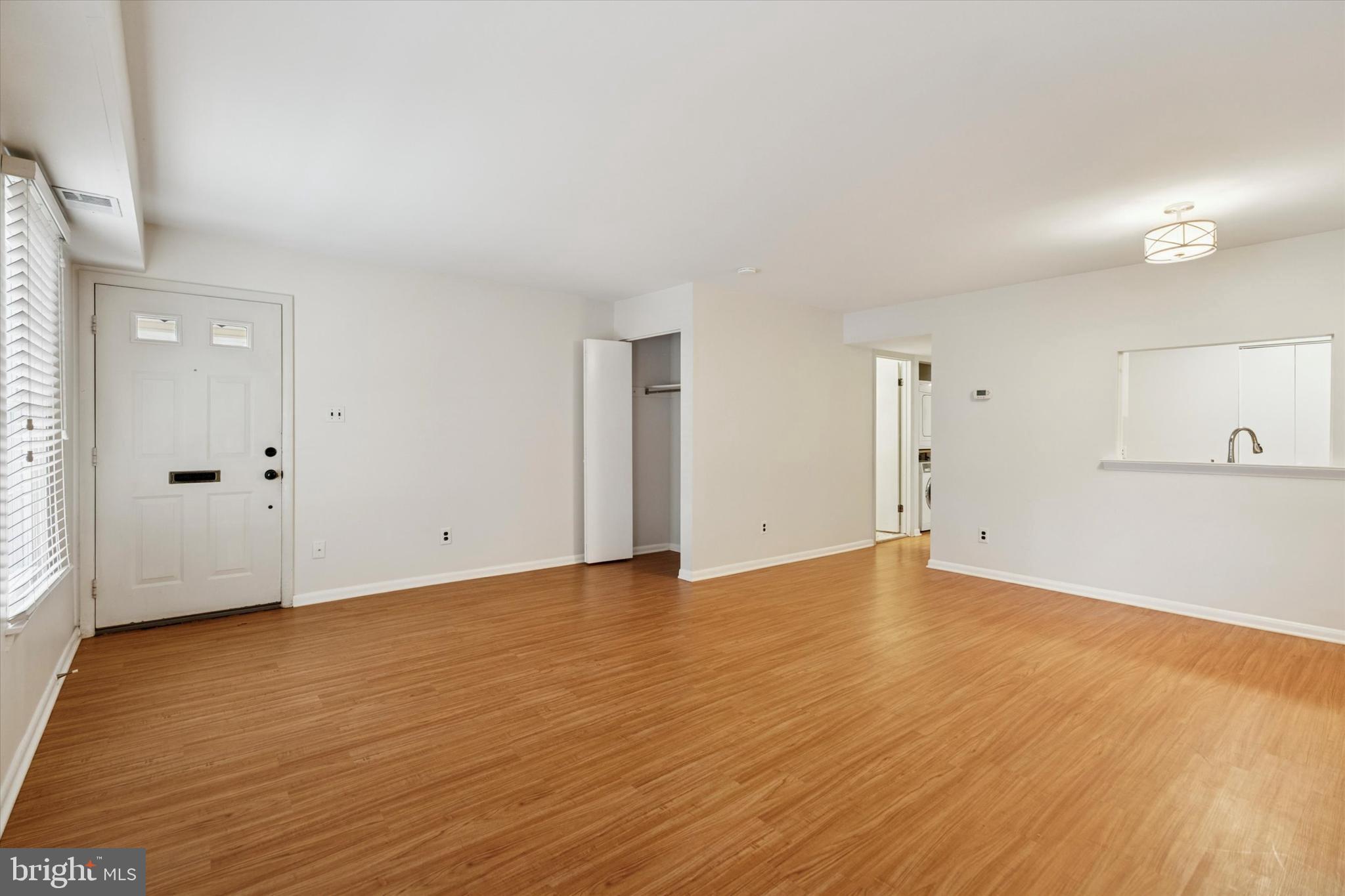 907A STOCKTON COURT
