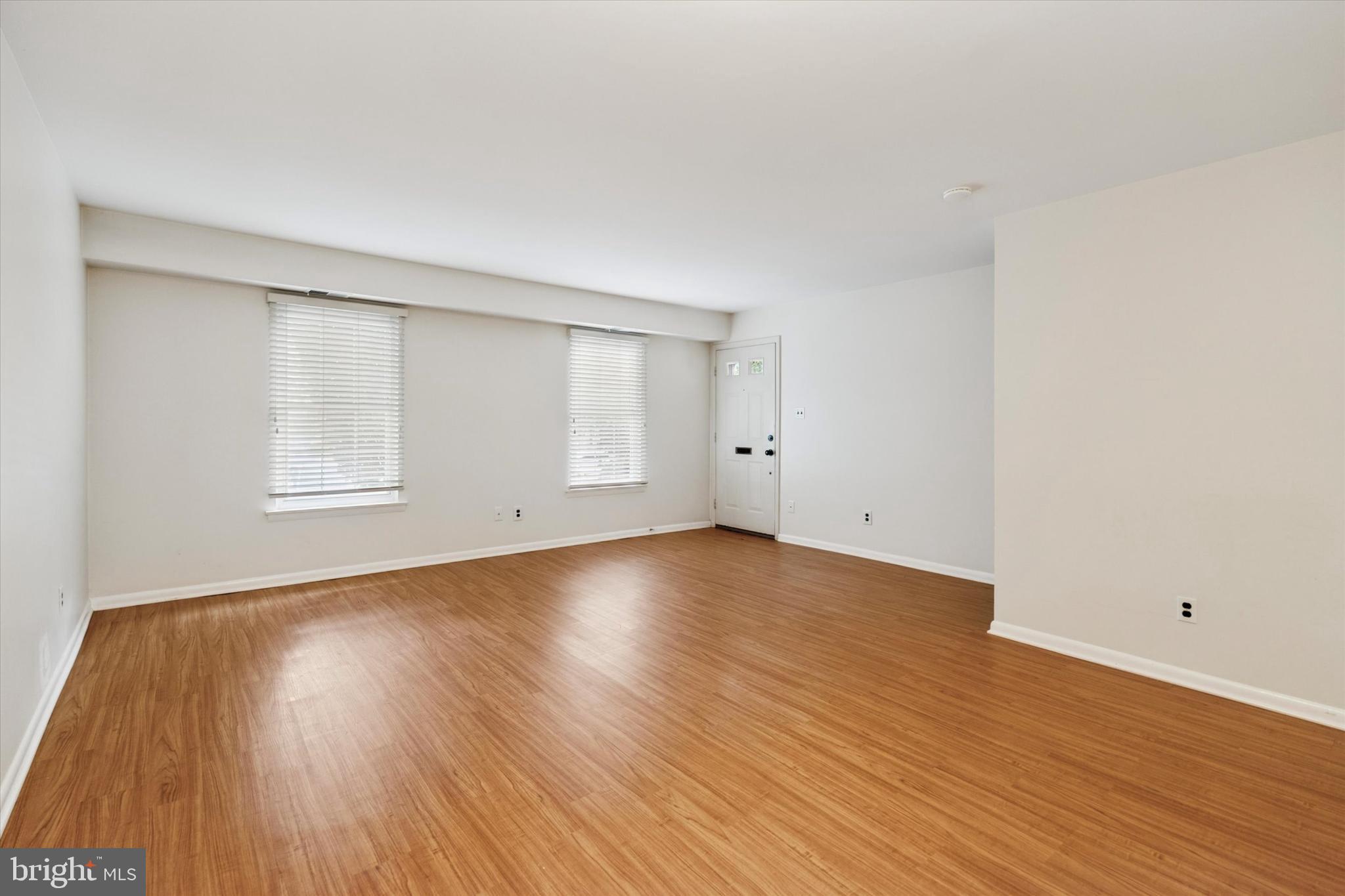 907A STOCKTON COURT