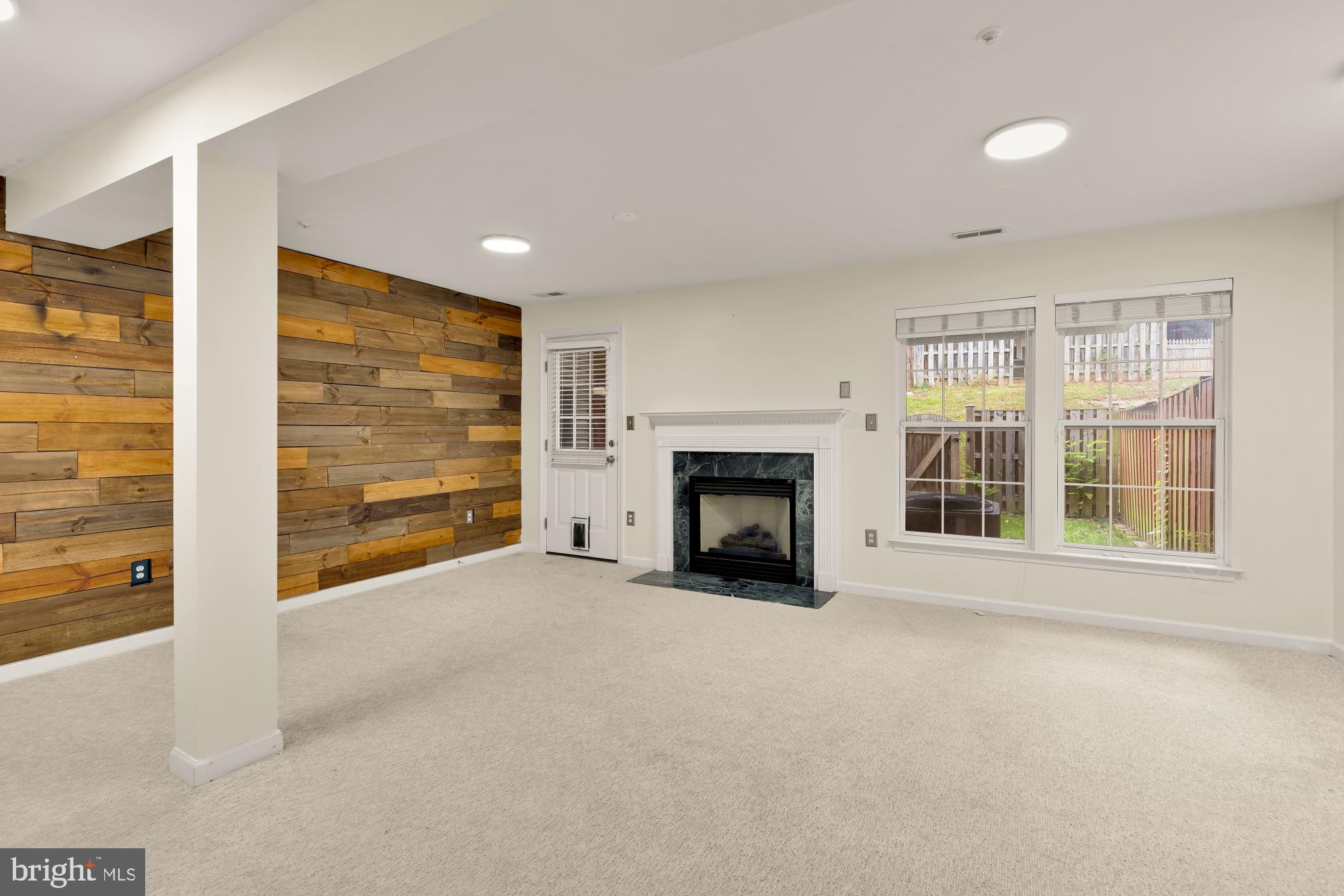 CLOVERLEAF TOWNHOMES - Residential