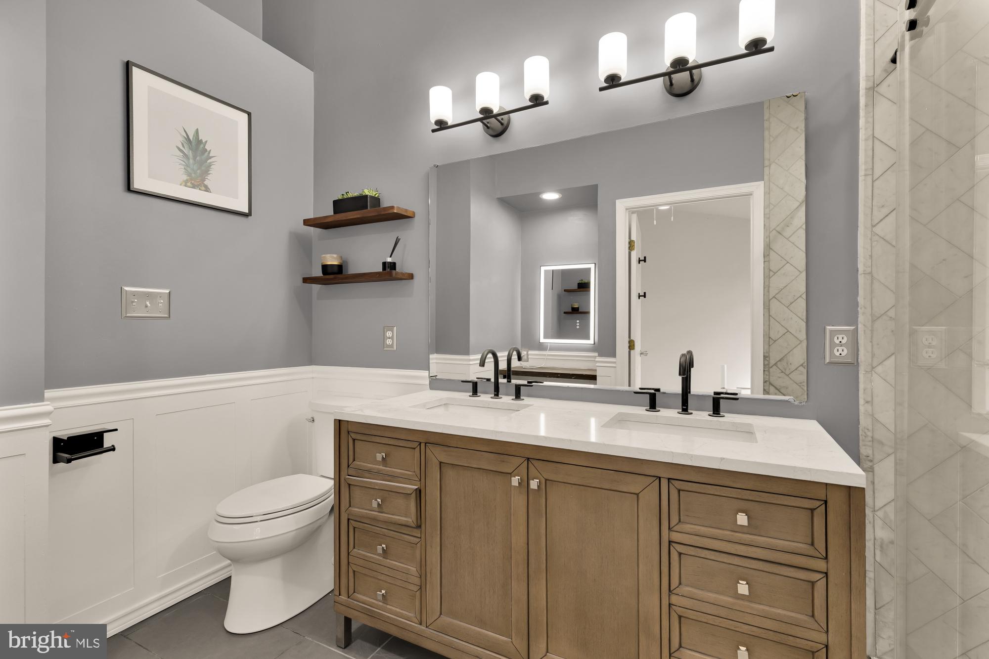 CLOVERLEAF TOWNHOMES - Residential