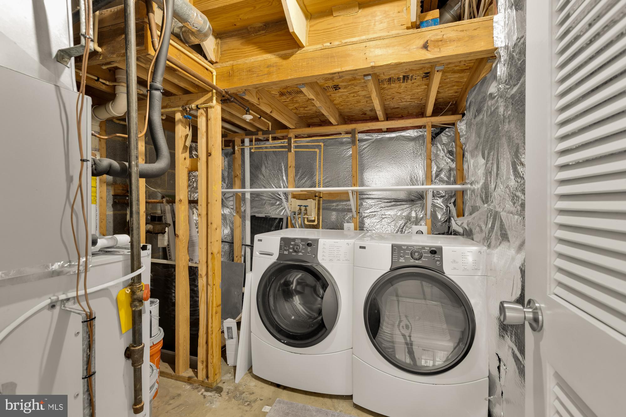 CLOVERLEAF TOWNHOMES - Residential