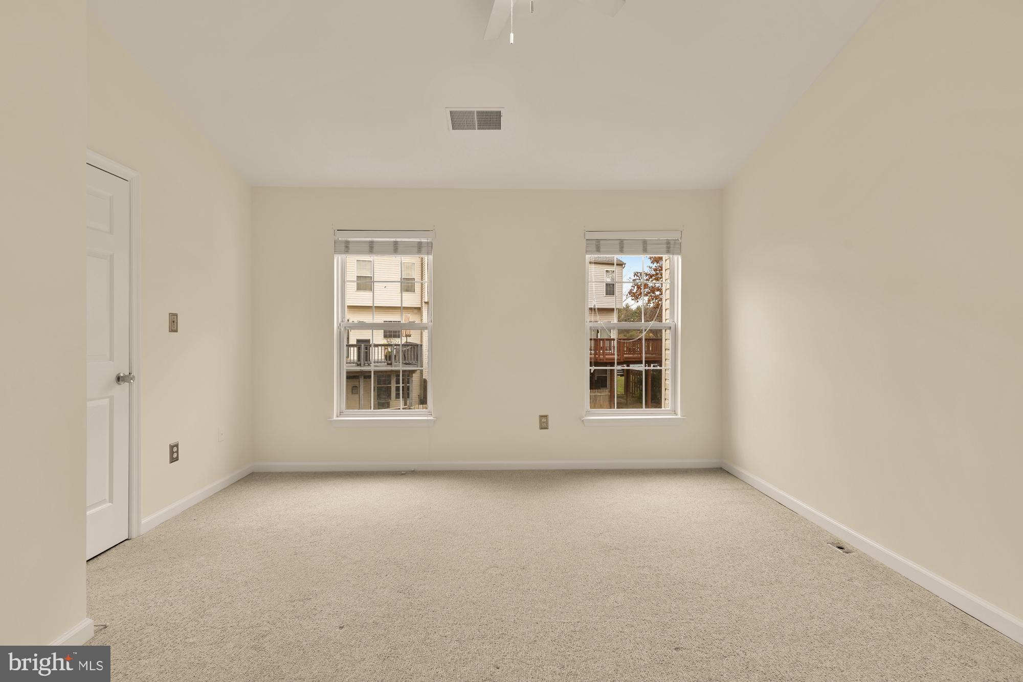 CLOVERLEAF TOWNHOMES - Residential