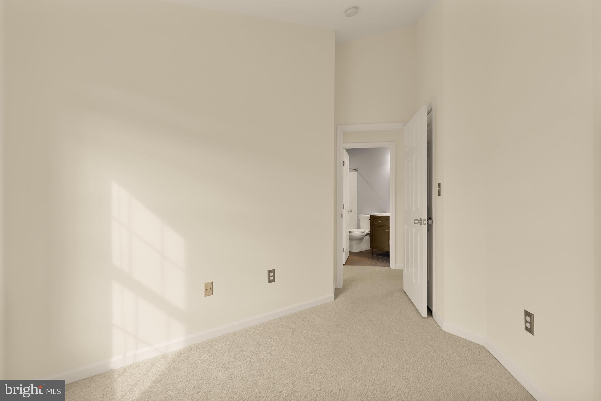 CLOVERLEAF TOWNHOMES - Residential