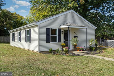 Photo of 422 Robinson Drive, WILMINGTON, DE 19801 (MLS # DENC2091142)