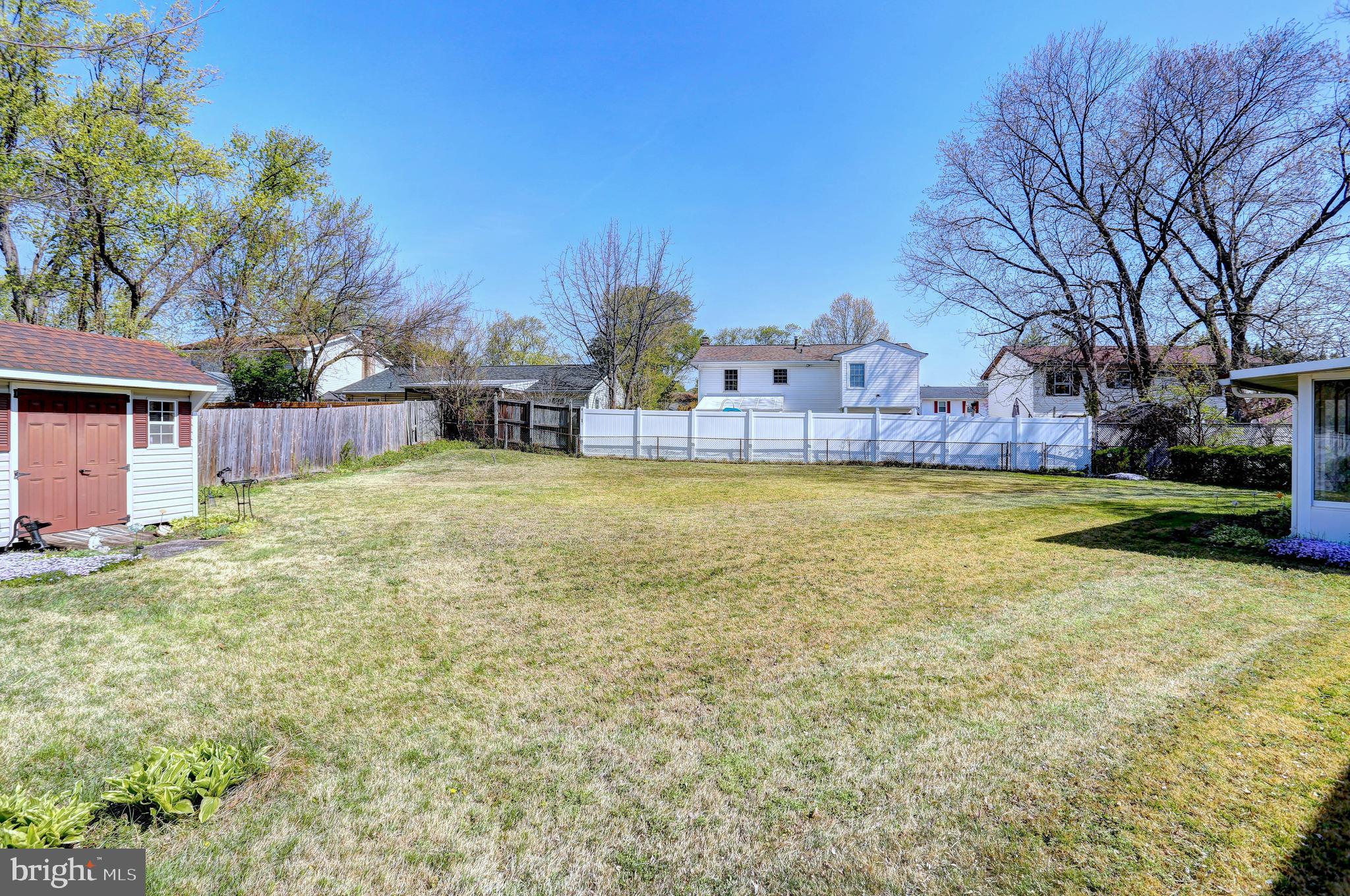 THE PROVINCES - Residential