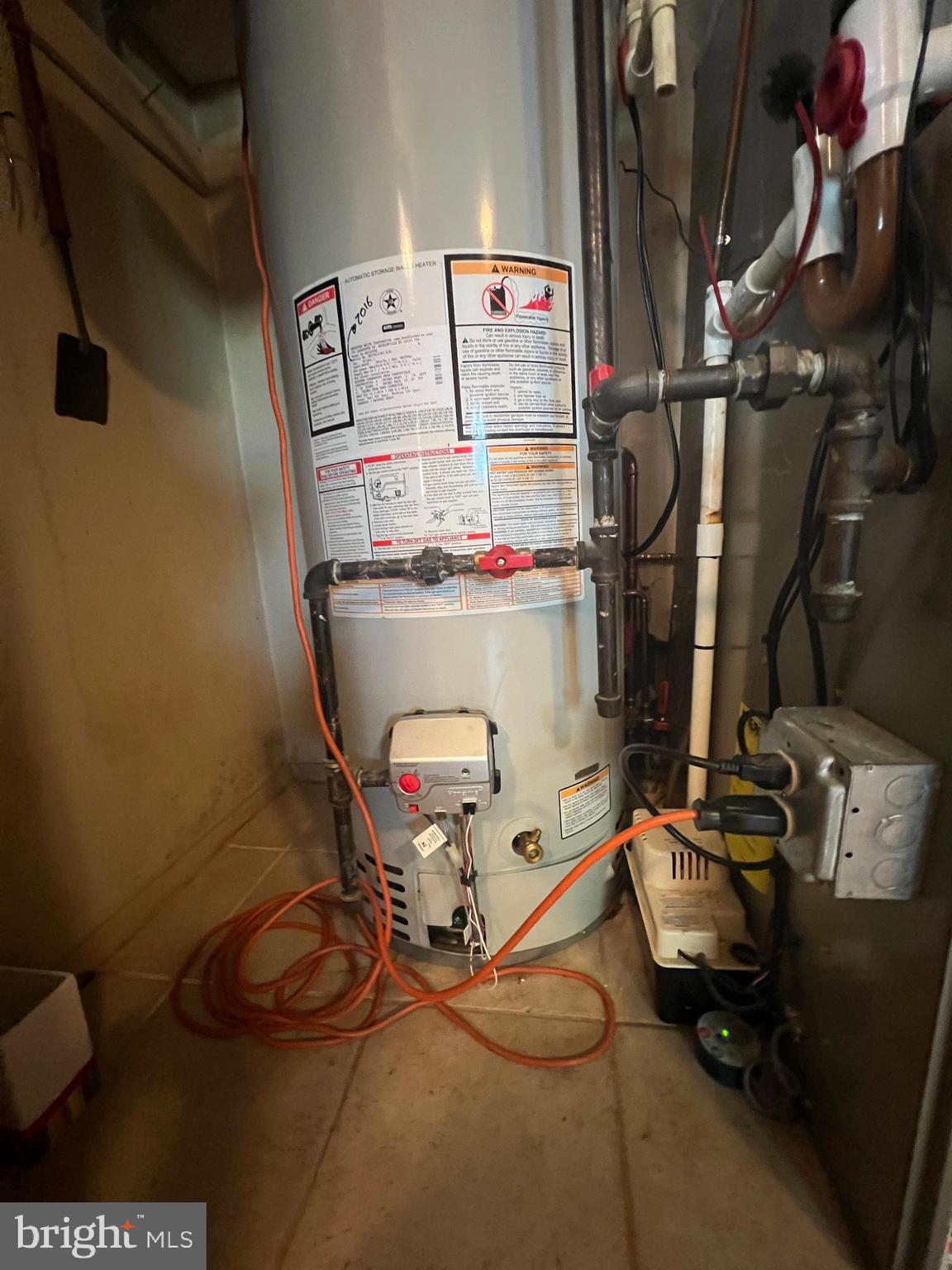 THE PROVINCES - Residential