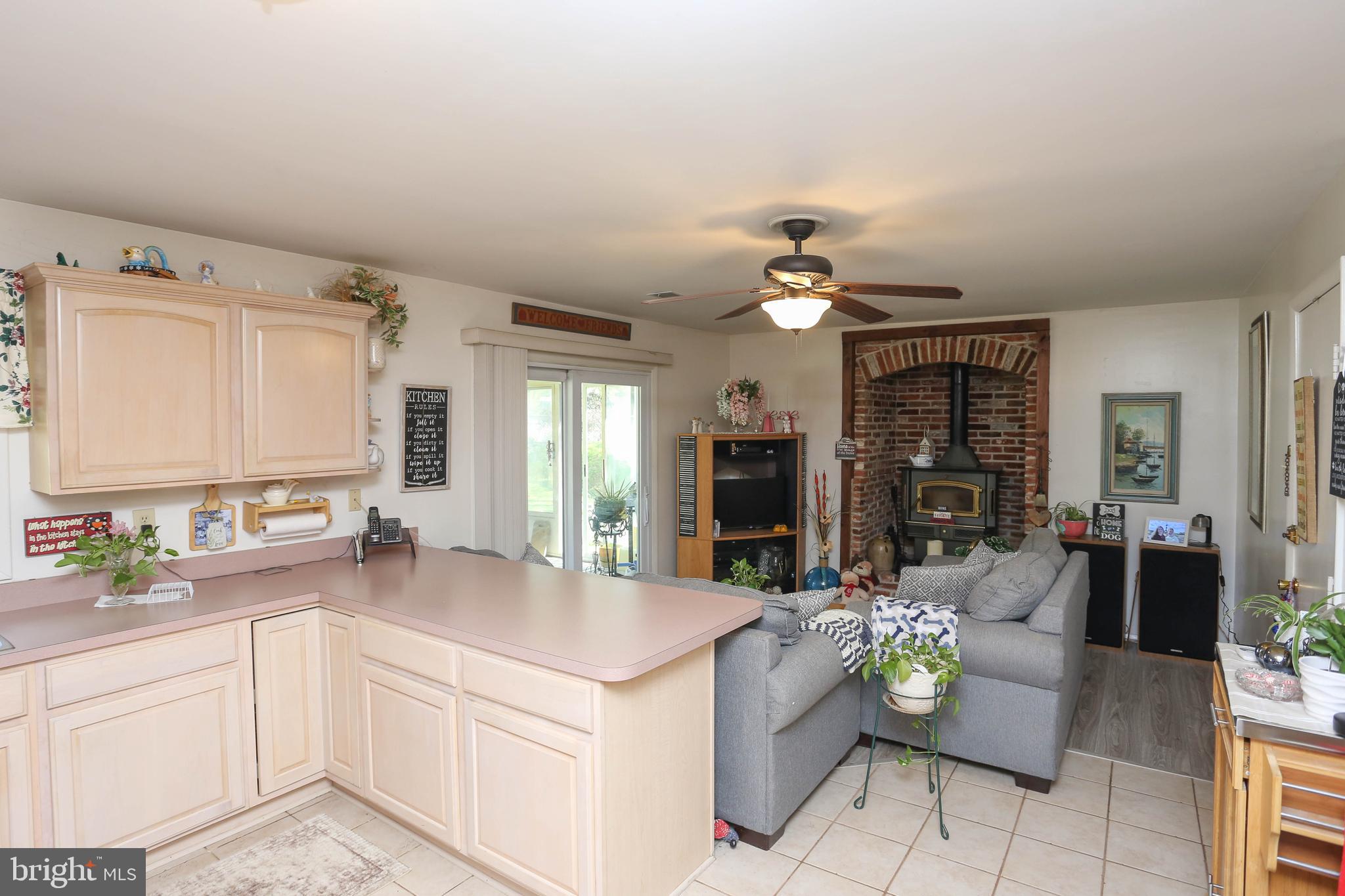 THE PROVINCES - Residential