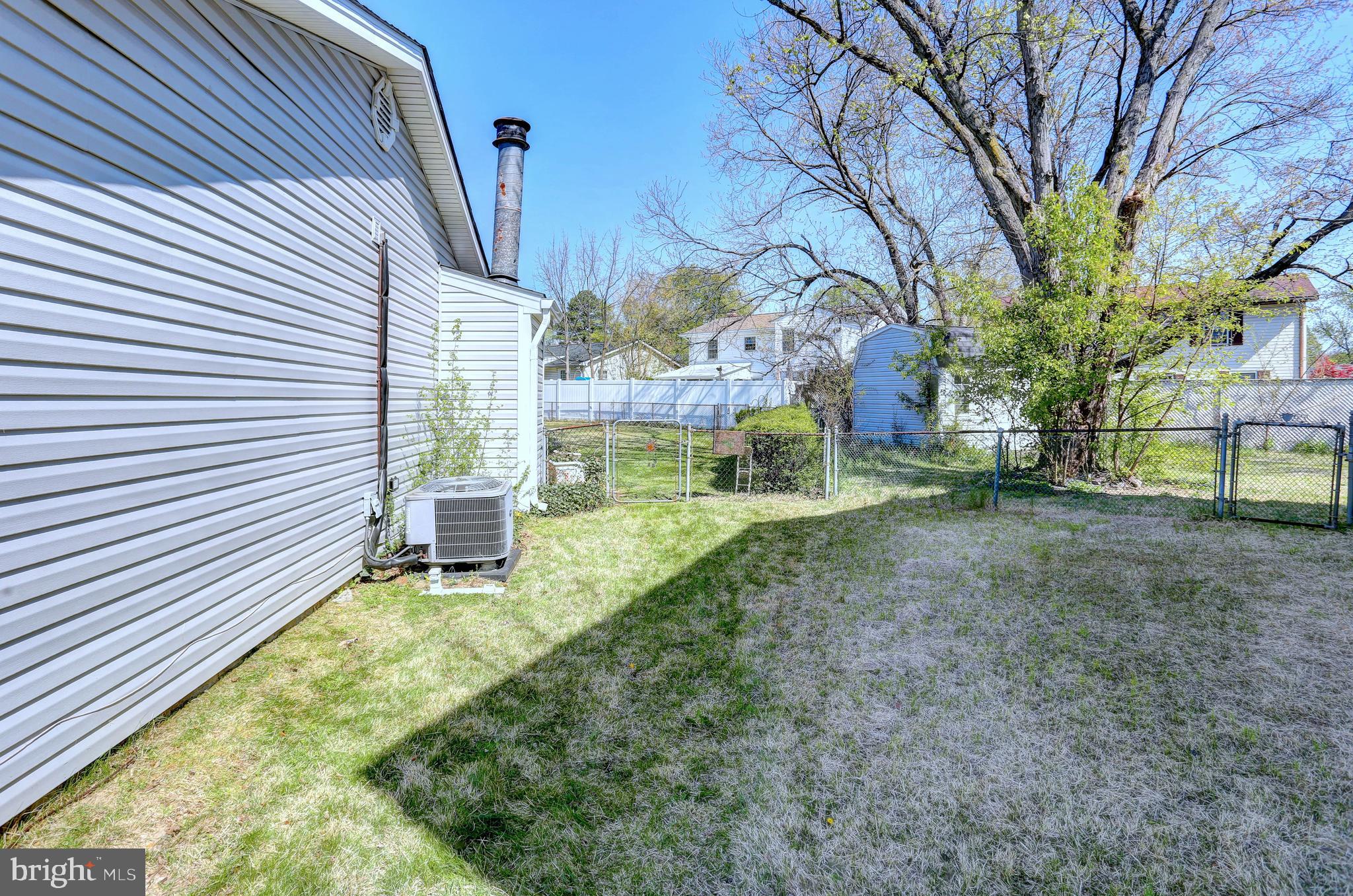 THE PROVINCES - Residential