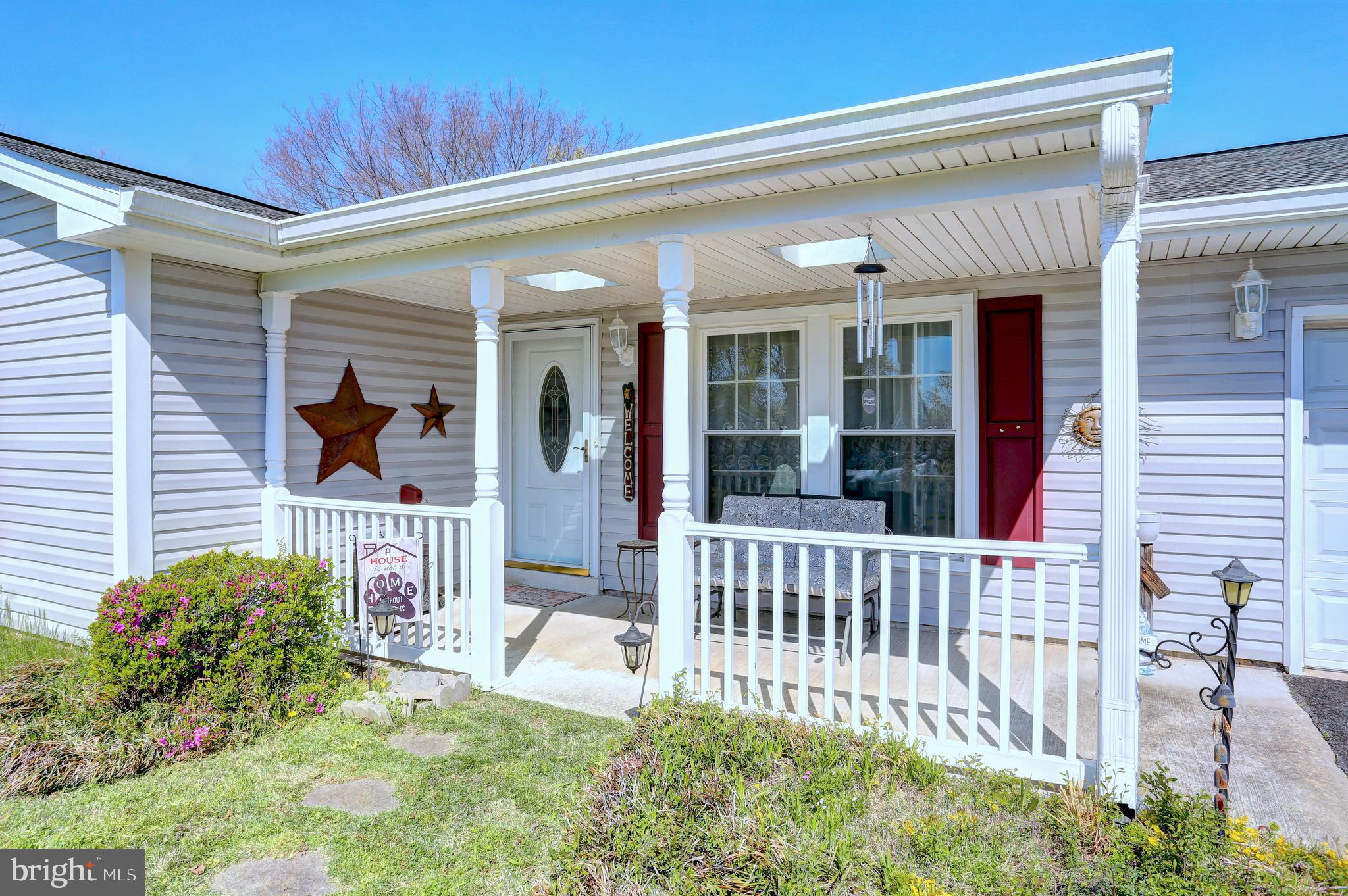 THE PROVINCES - Residential