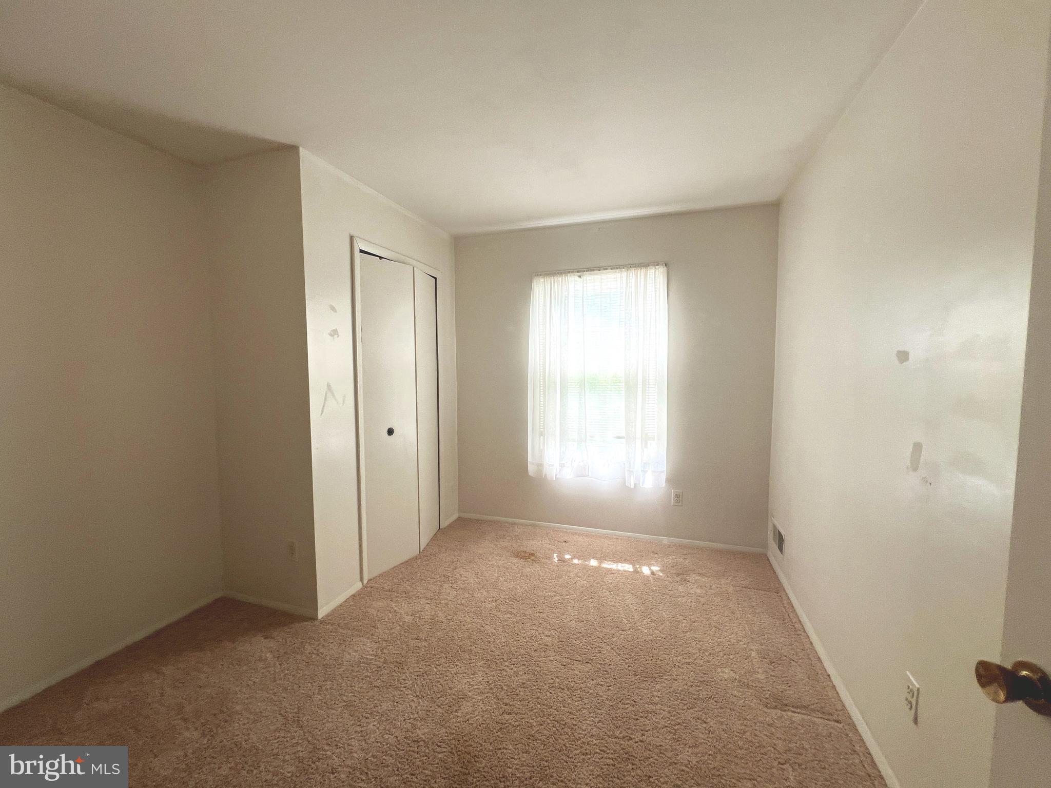 THE PROVINCES - Residential