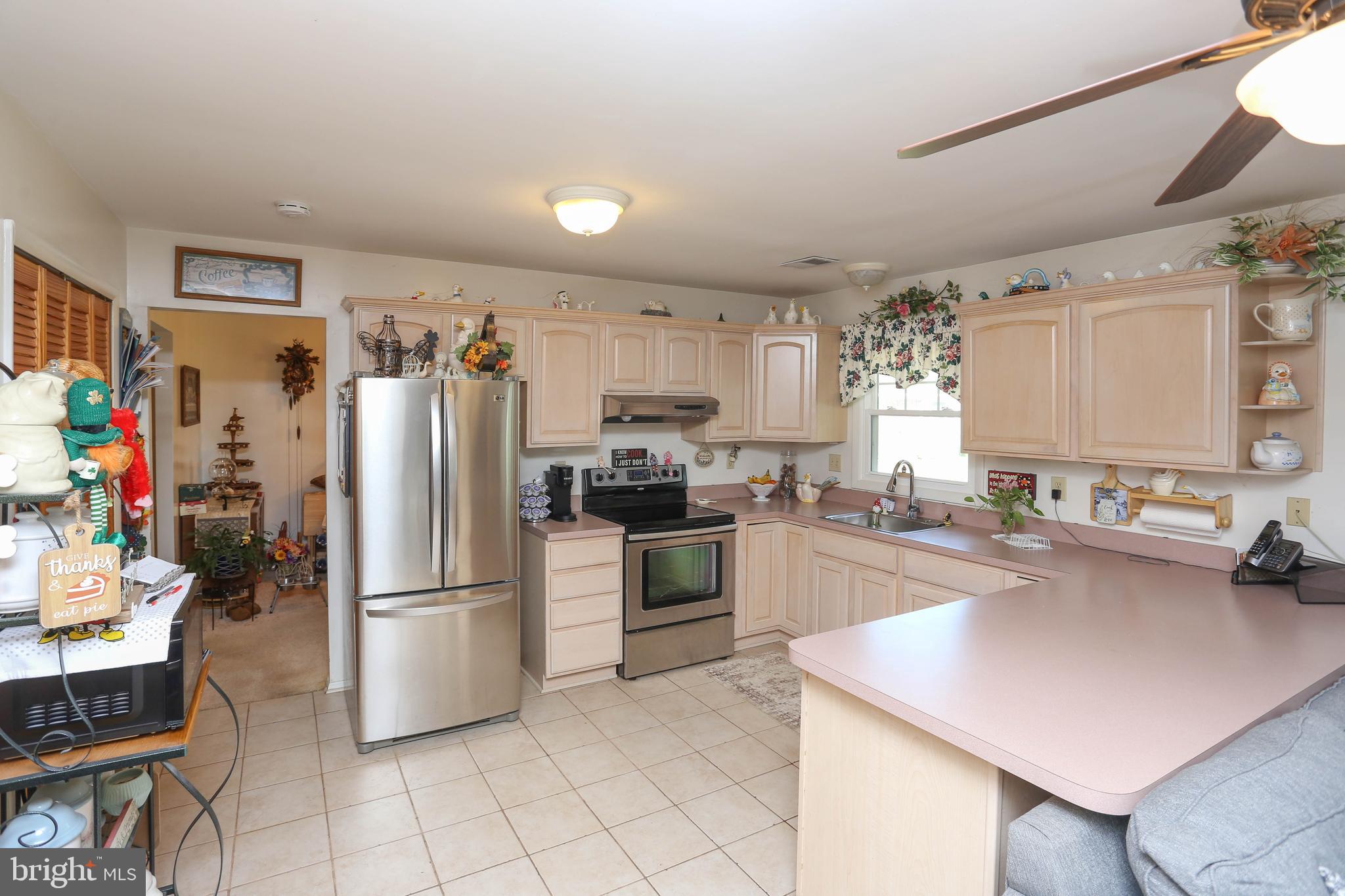 THE PROVINCES - Residential