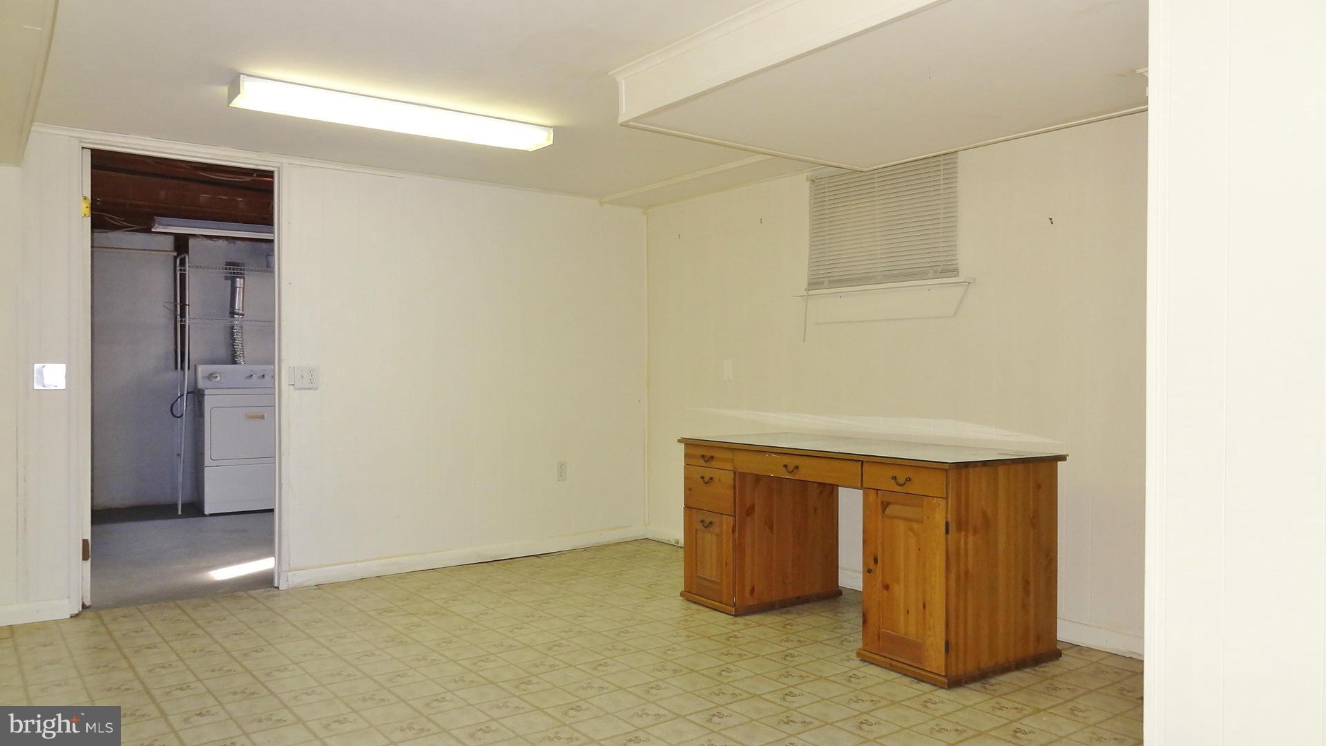 COLESVILLE OUTSIDE - Residential