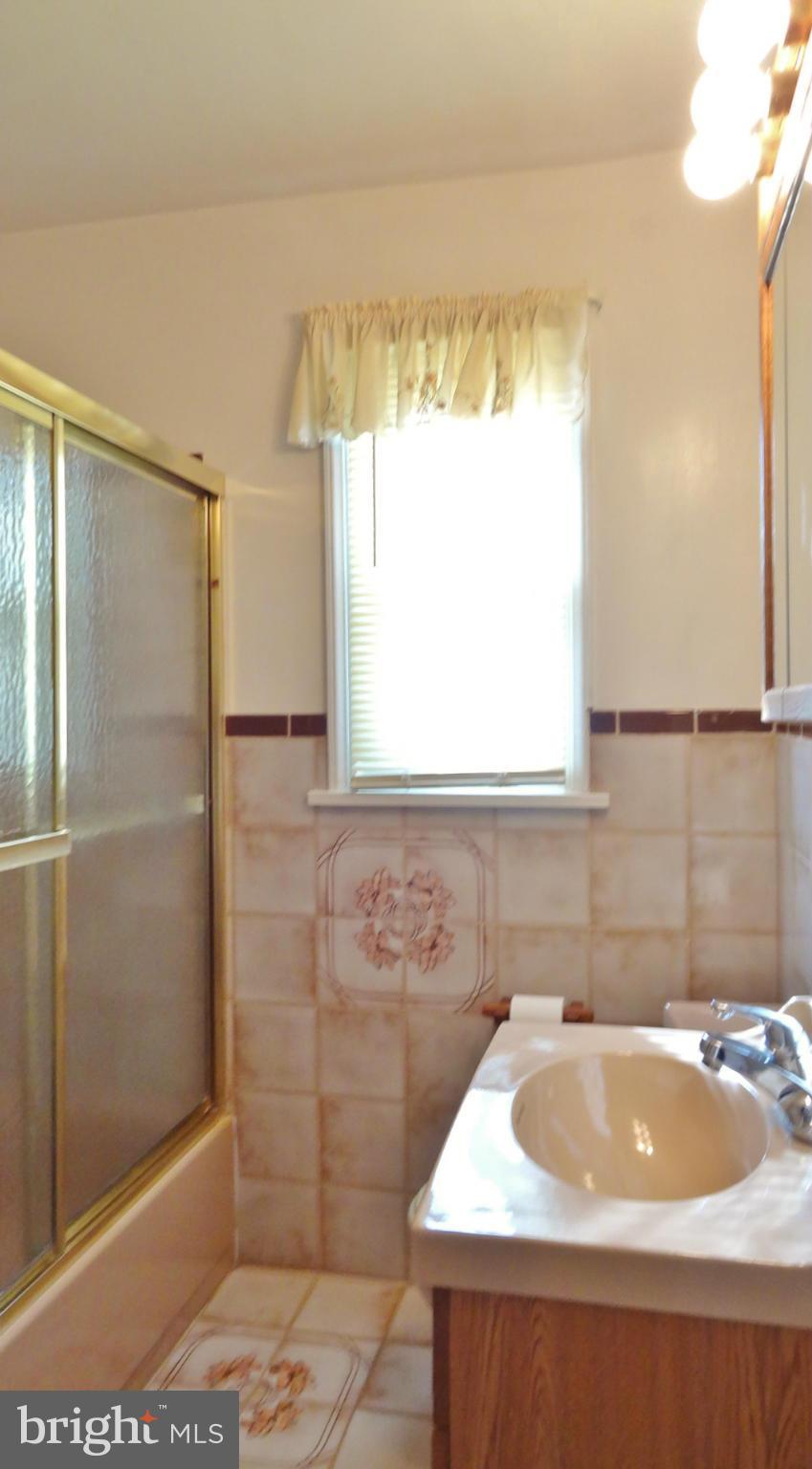 COLESVILLE OUTSIDE - Residential