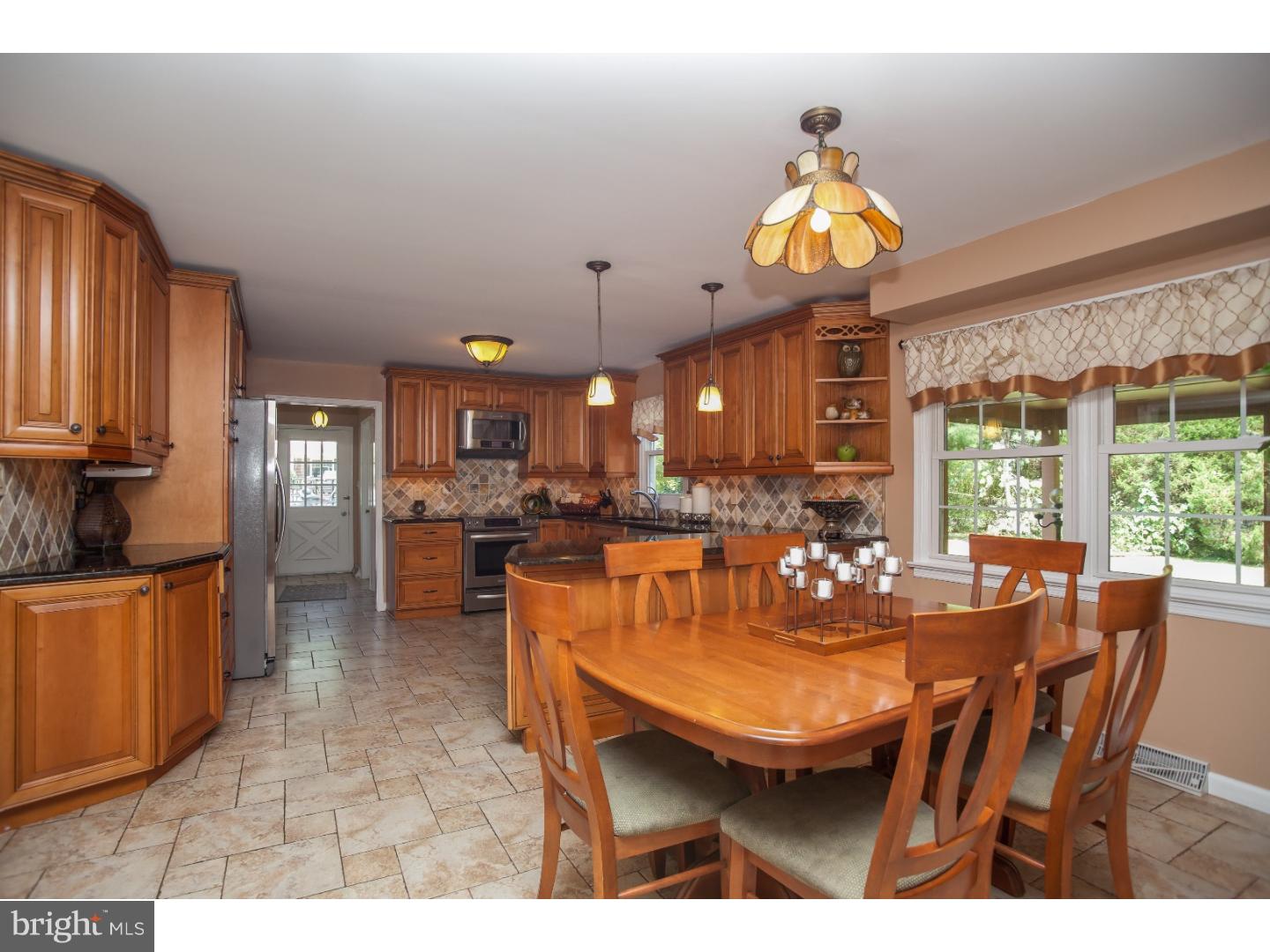 EDGEWOOD PARK - Residential