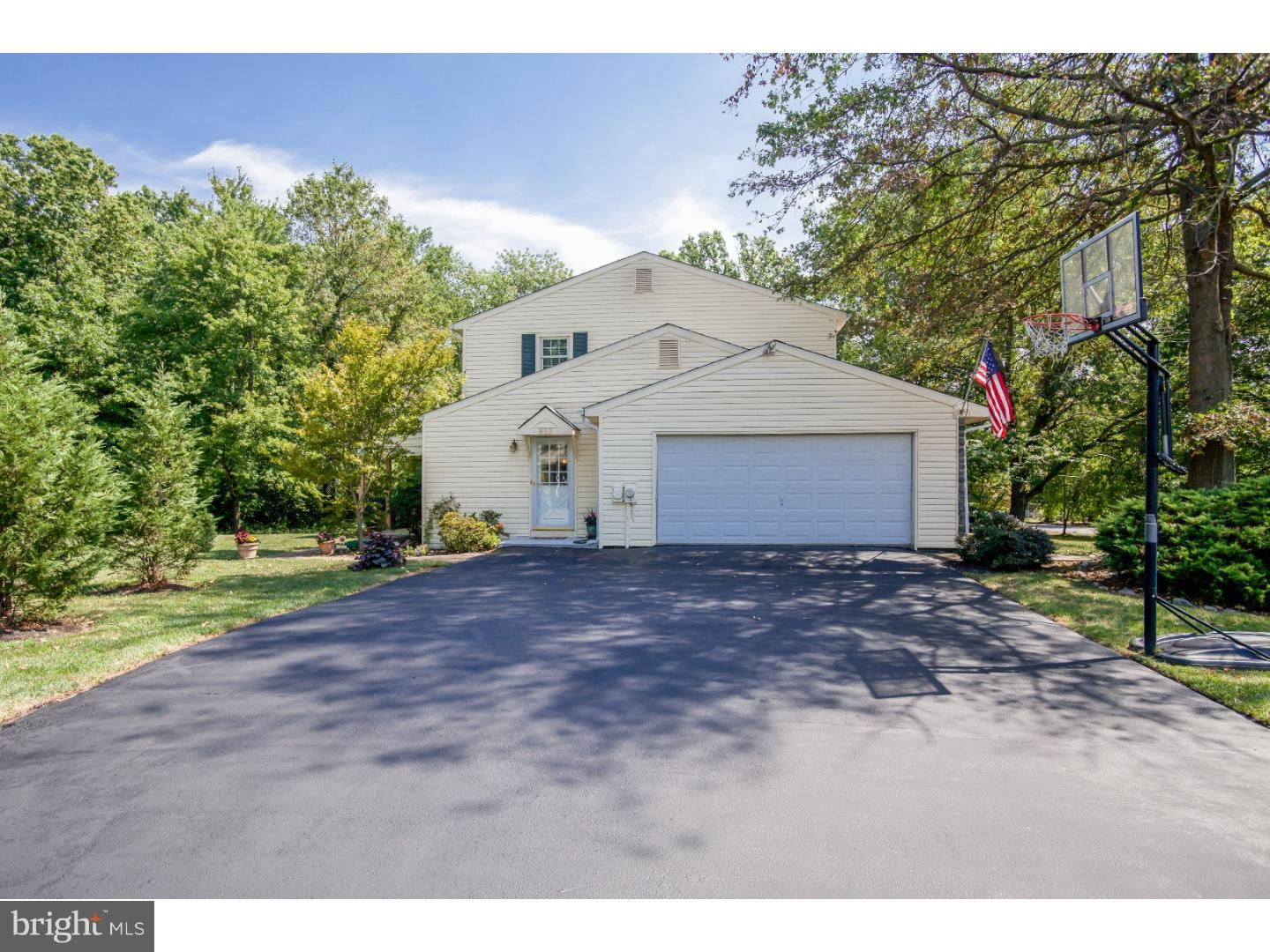 EDGEWOOD PARK - Residential