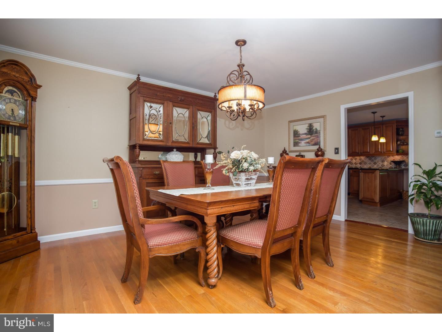 EDGEWOOD PARK - Residential