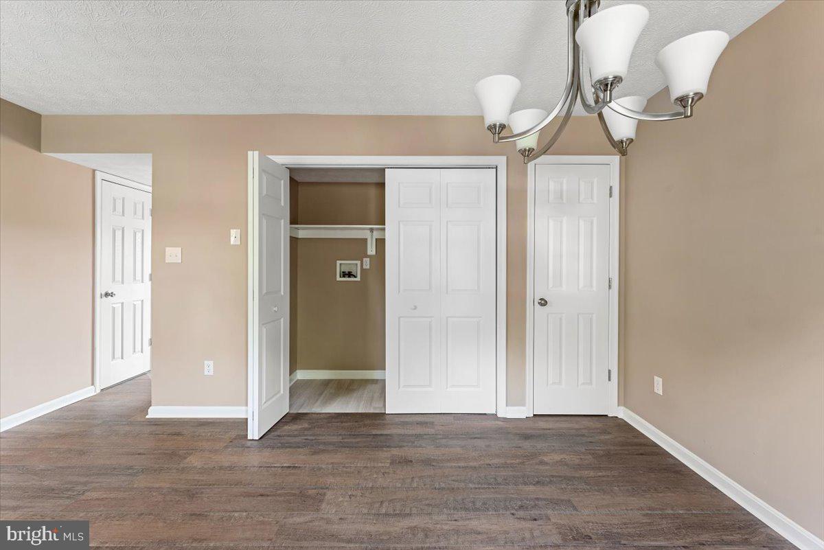 WATERBROOK - Residential