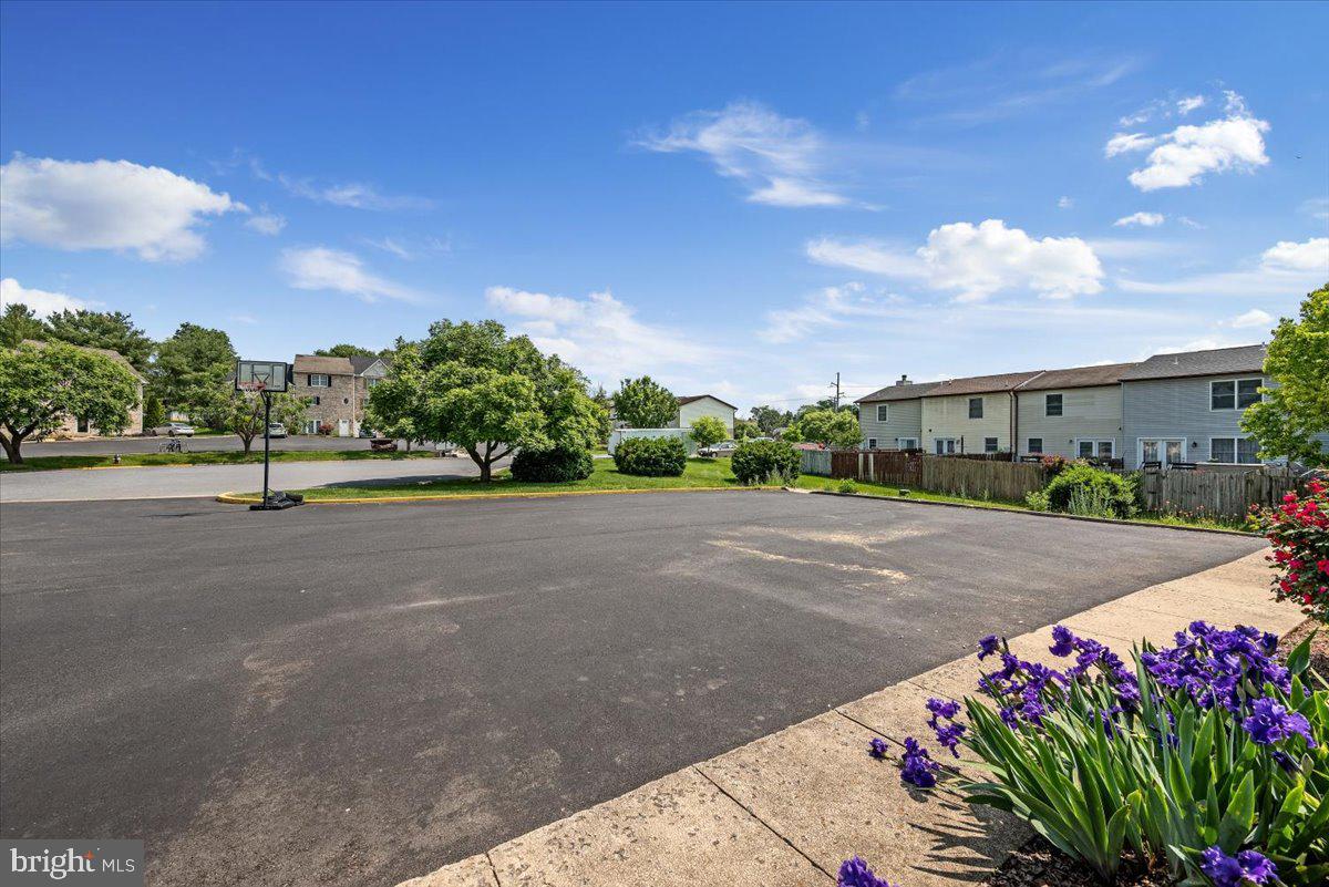 WATERBROOK - Residential