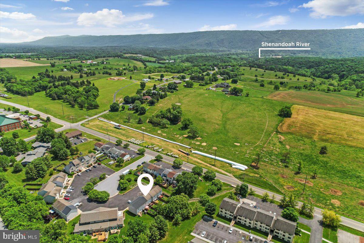 WATERBROOK - Residential