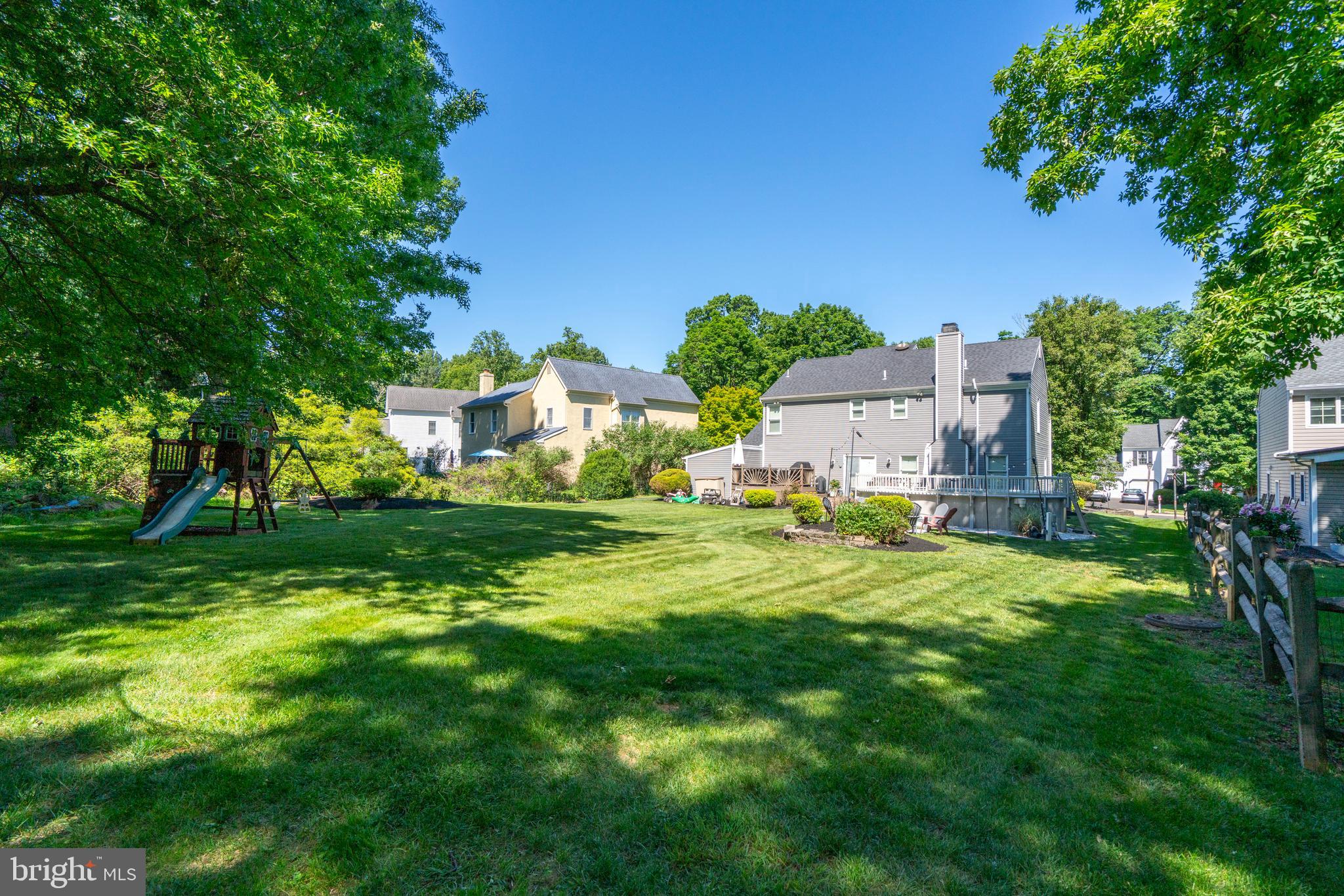 125 RUNNYMEDE DRIVE