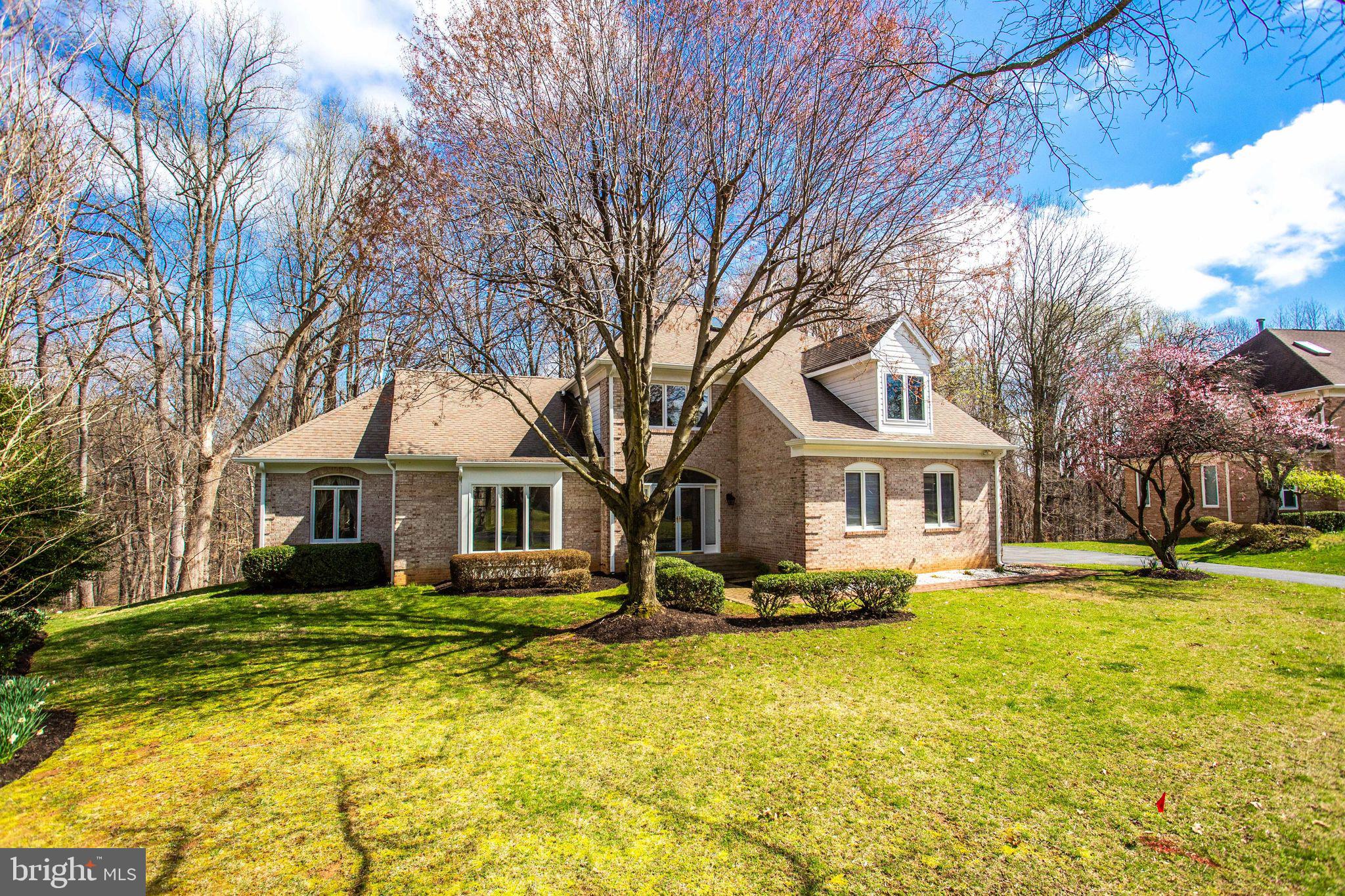 KENTSDALE ESTATES - Residential