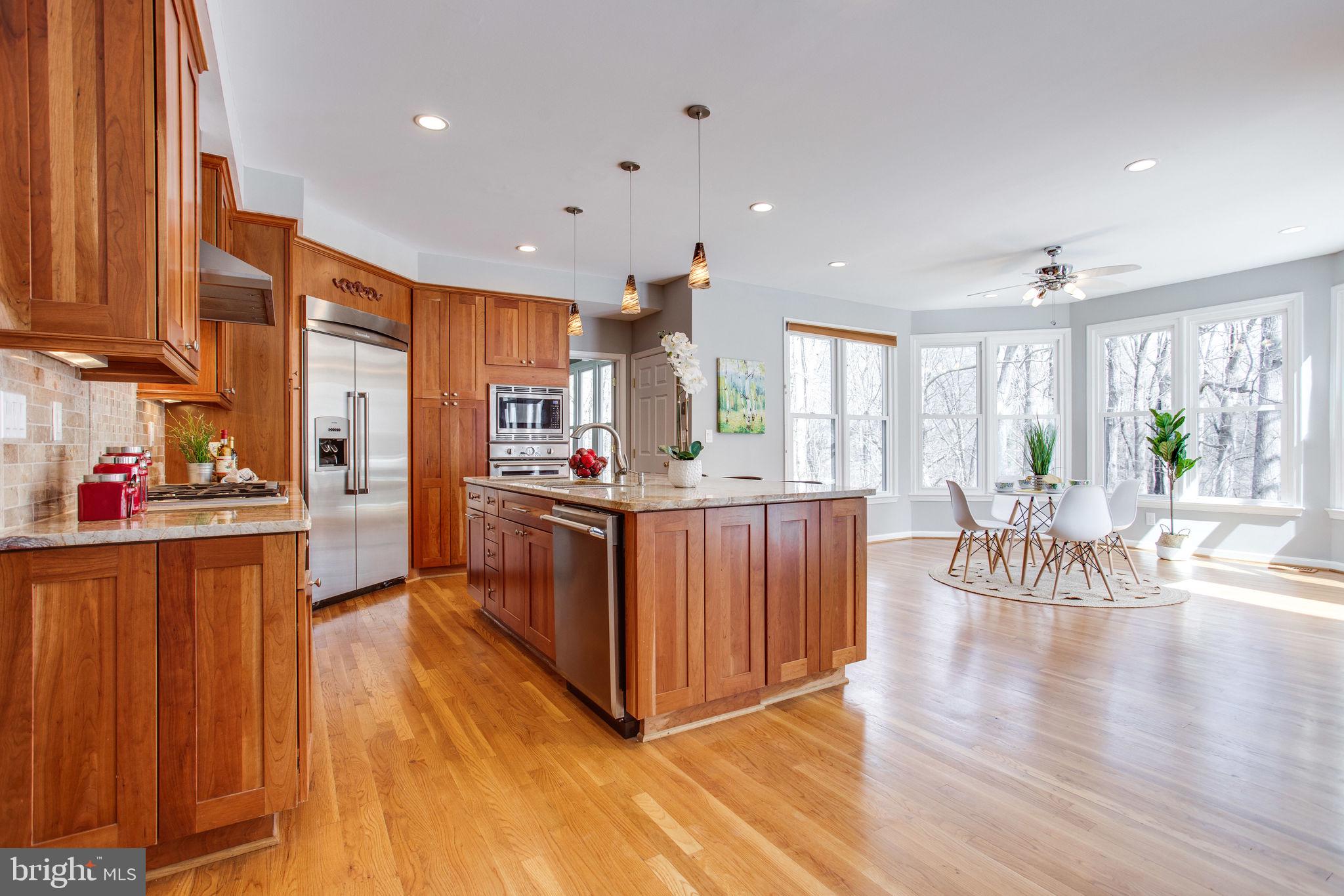 KENTSDALE ESTATES - Residential