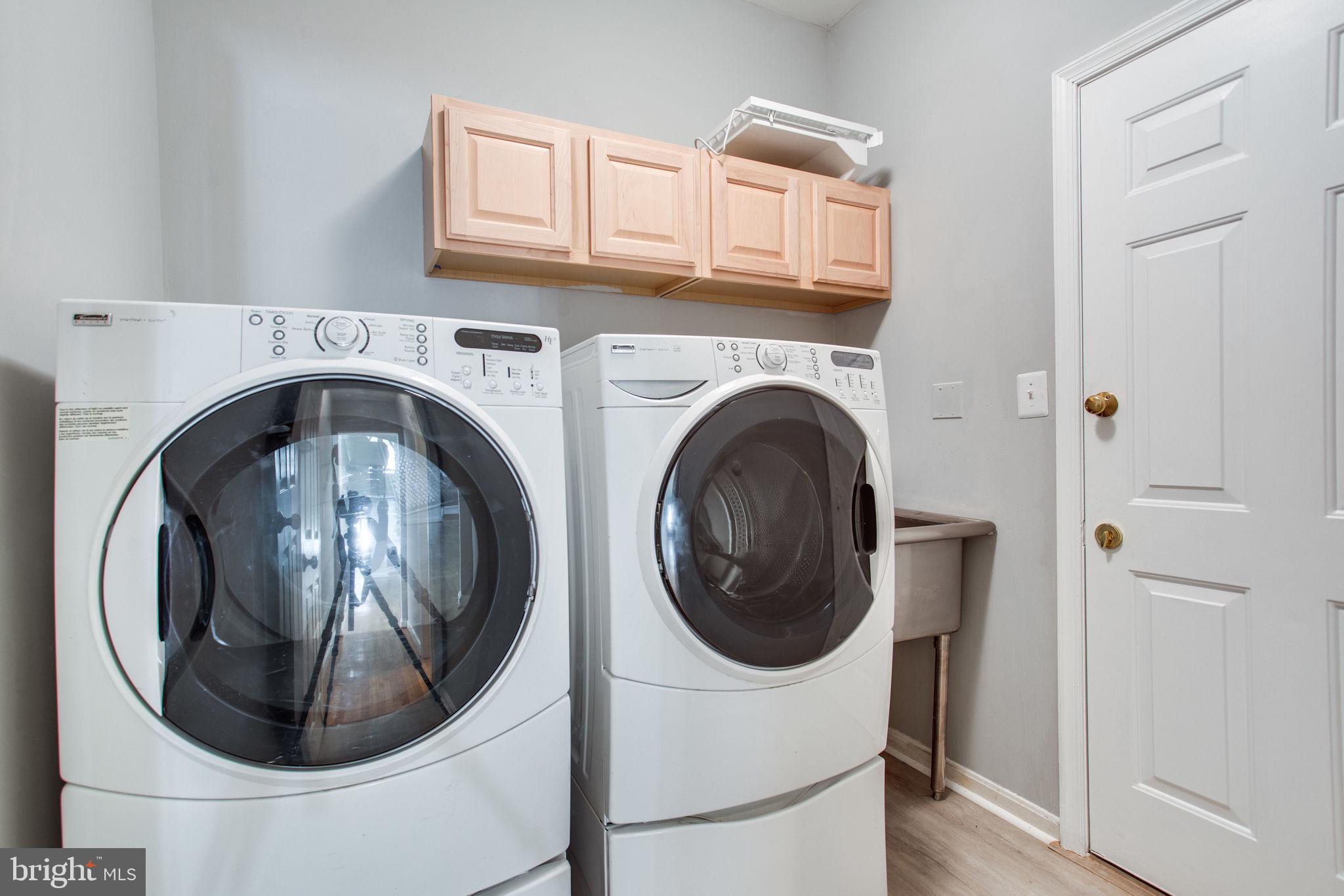 KENTSDALE ESTATES - Residential