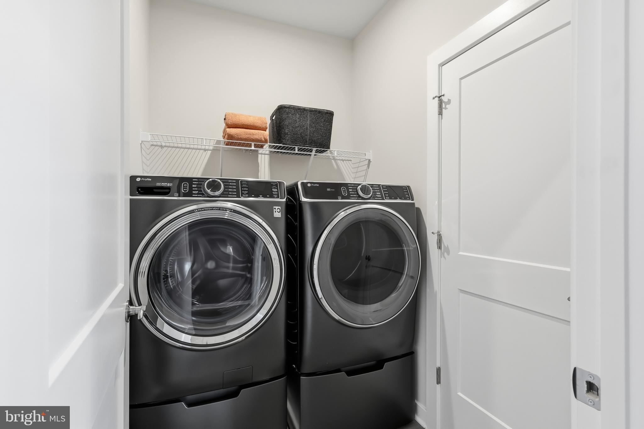 POTOMAC SHORES - Residential