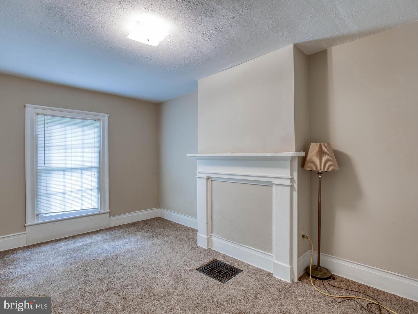 STEPHENS CITY - Residential