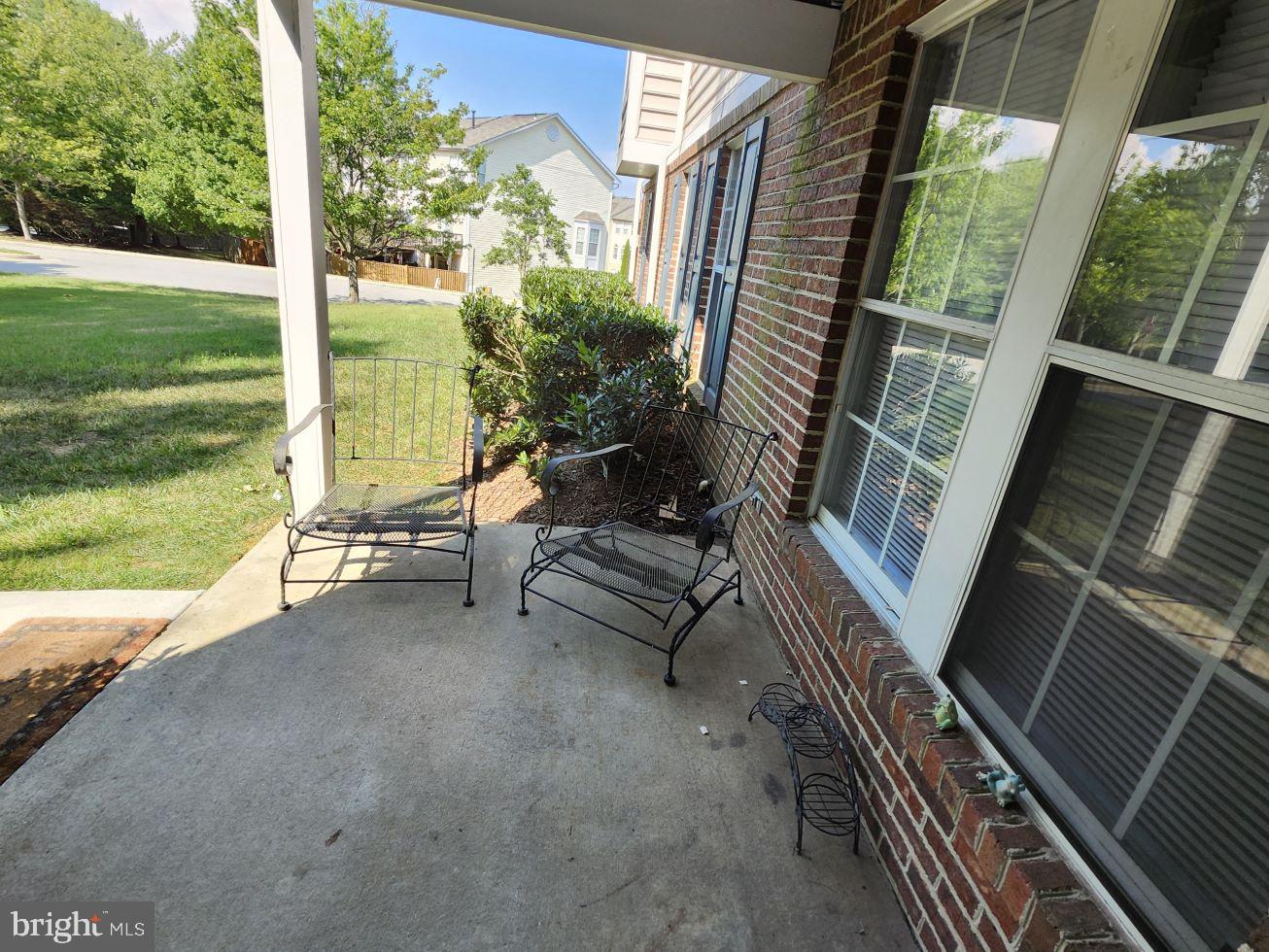 SHERBROOKE CONDO - Residential Lease