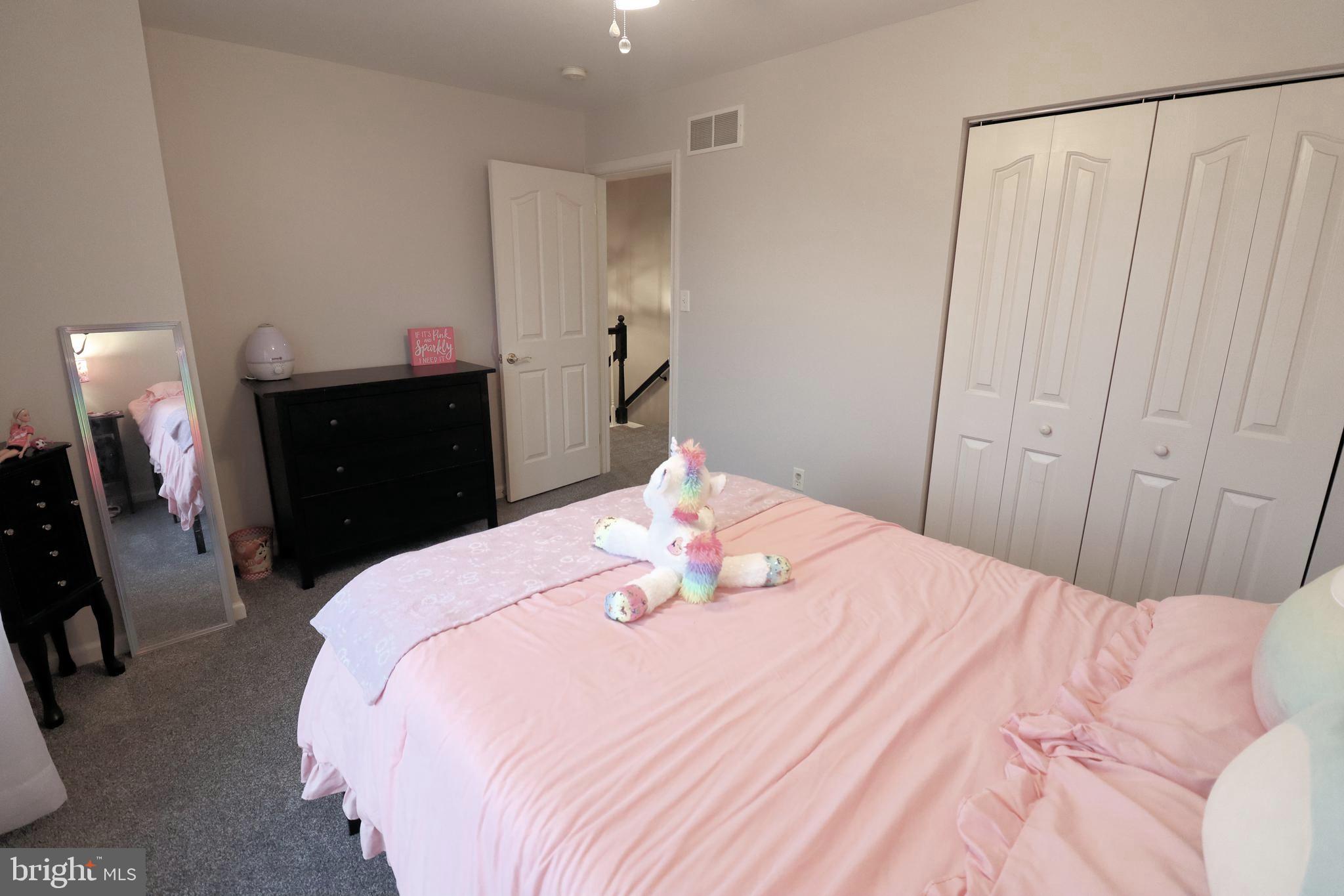 EAGLEVIEW ESTATES - Residential