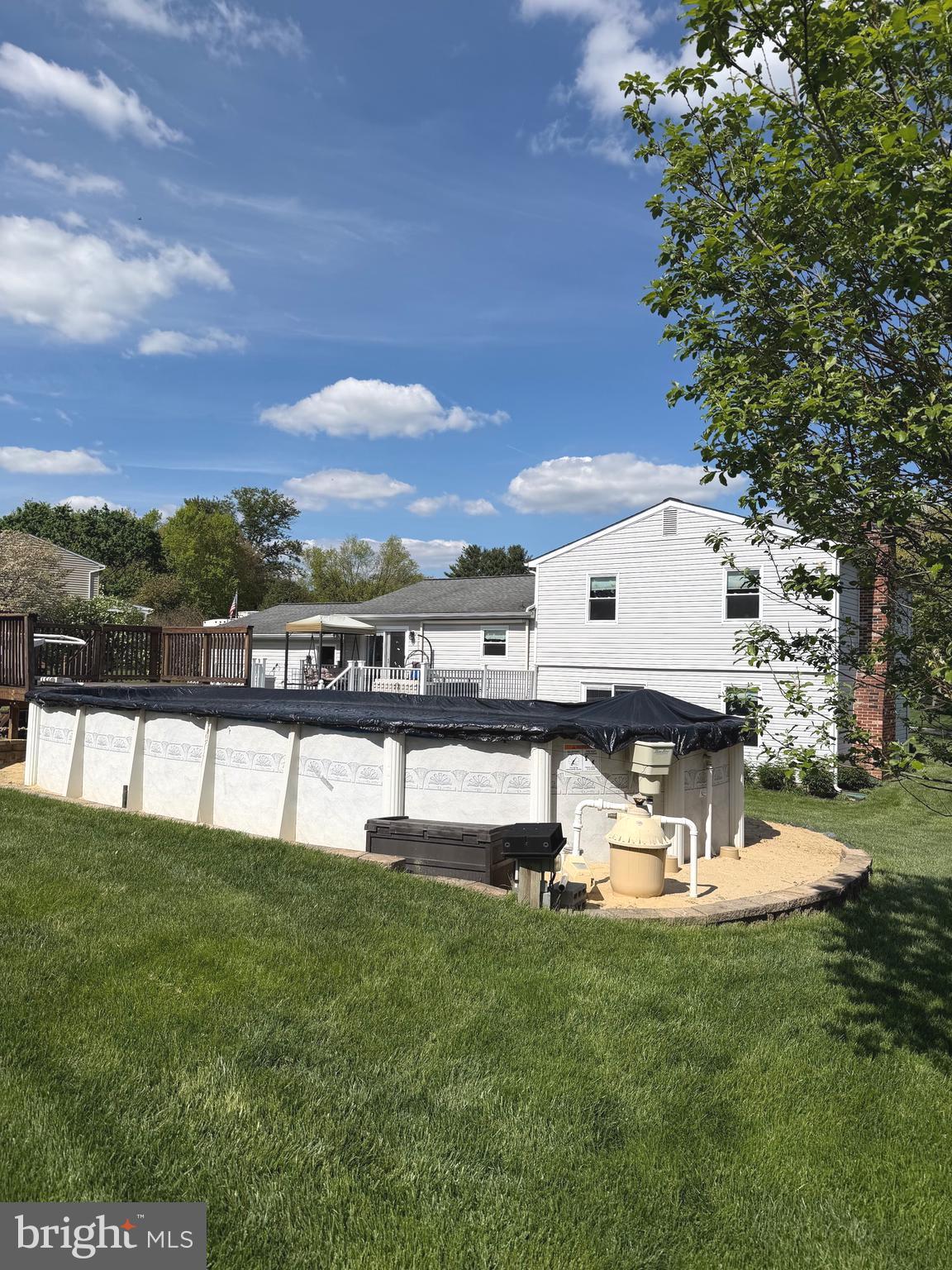 3412 BAYWOOD DRIVE