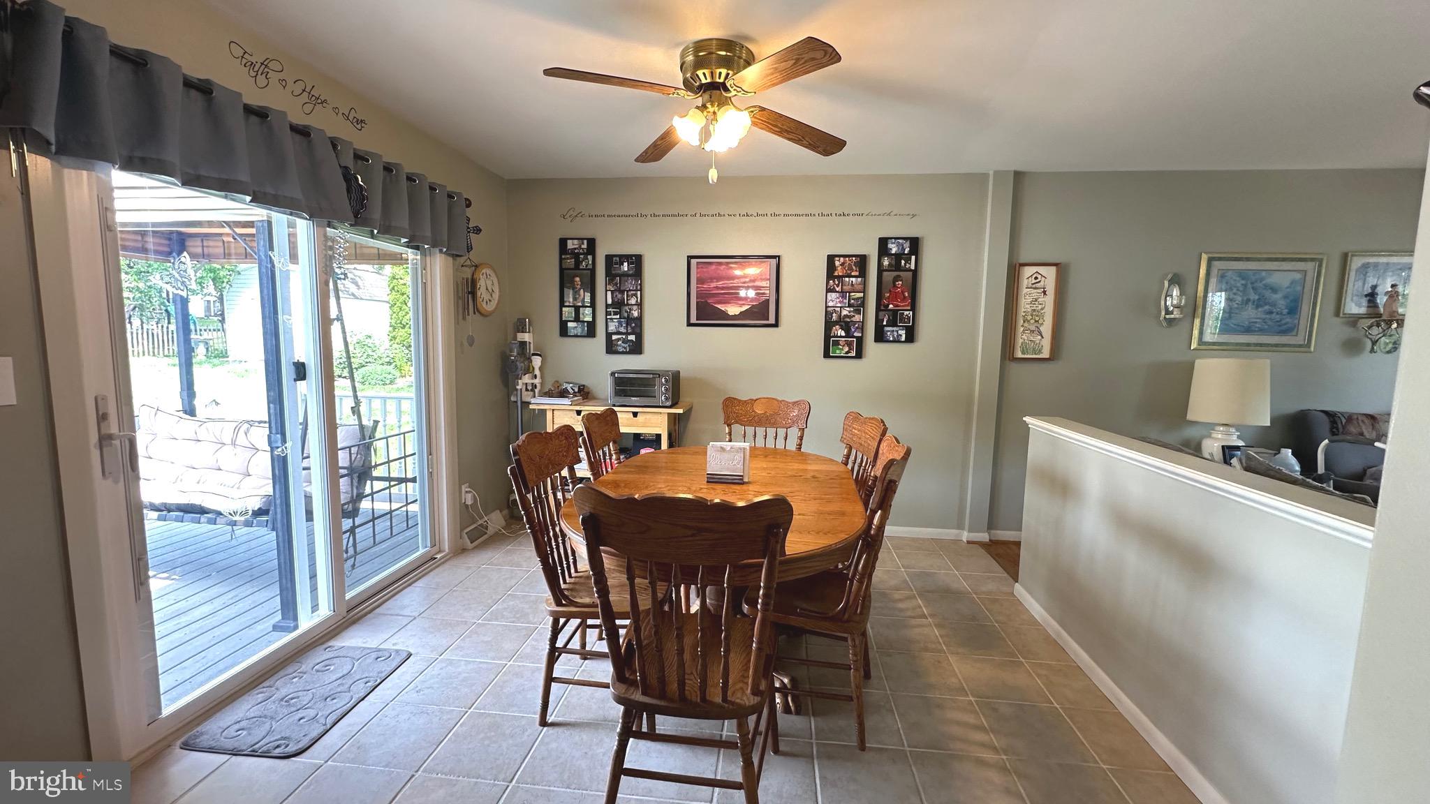3412 BAYWOOD DRIVE