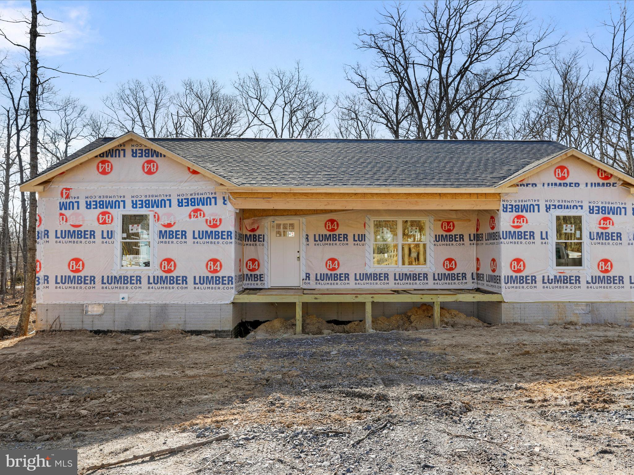 100 FAWN DR