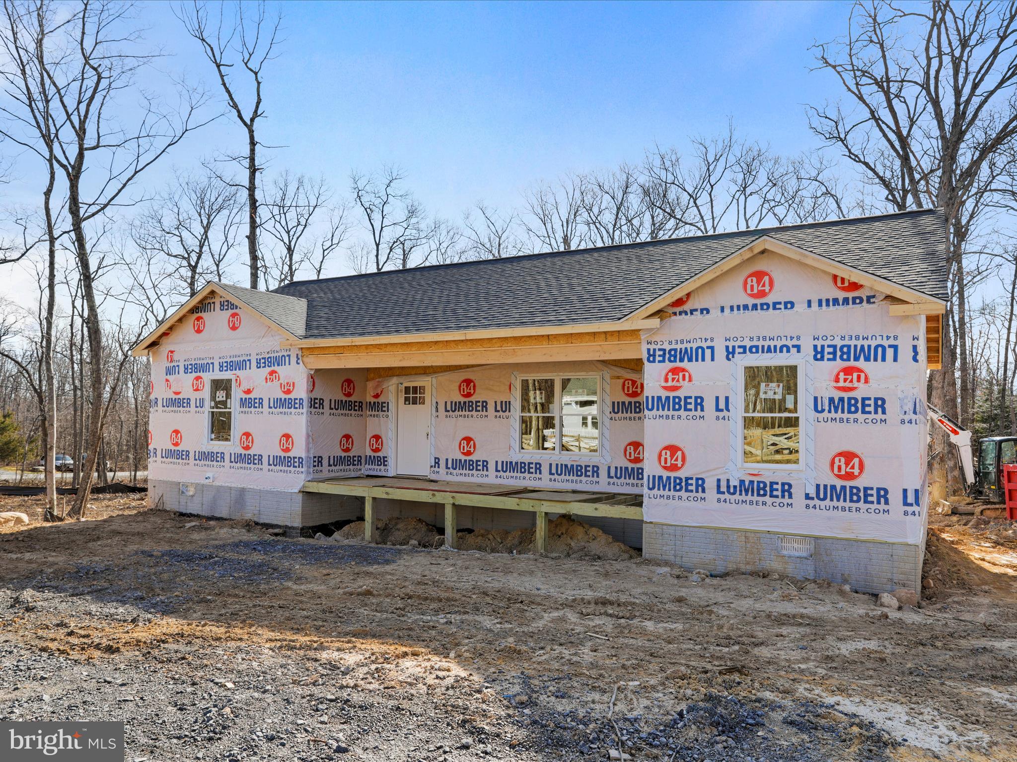 100 FAWN DR