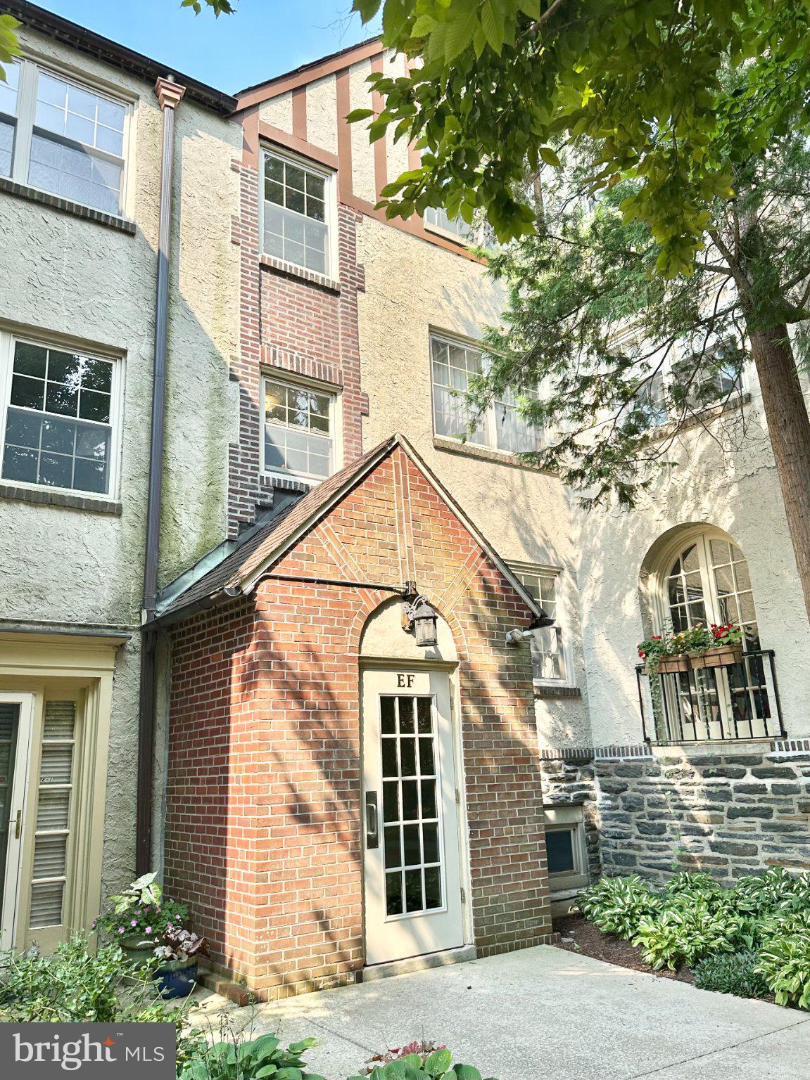 212 IDRIS ROAD F3
