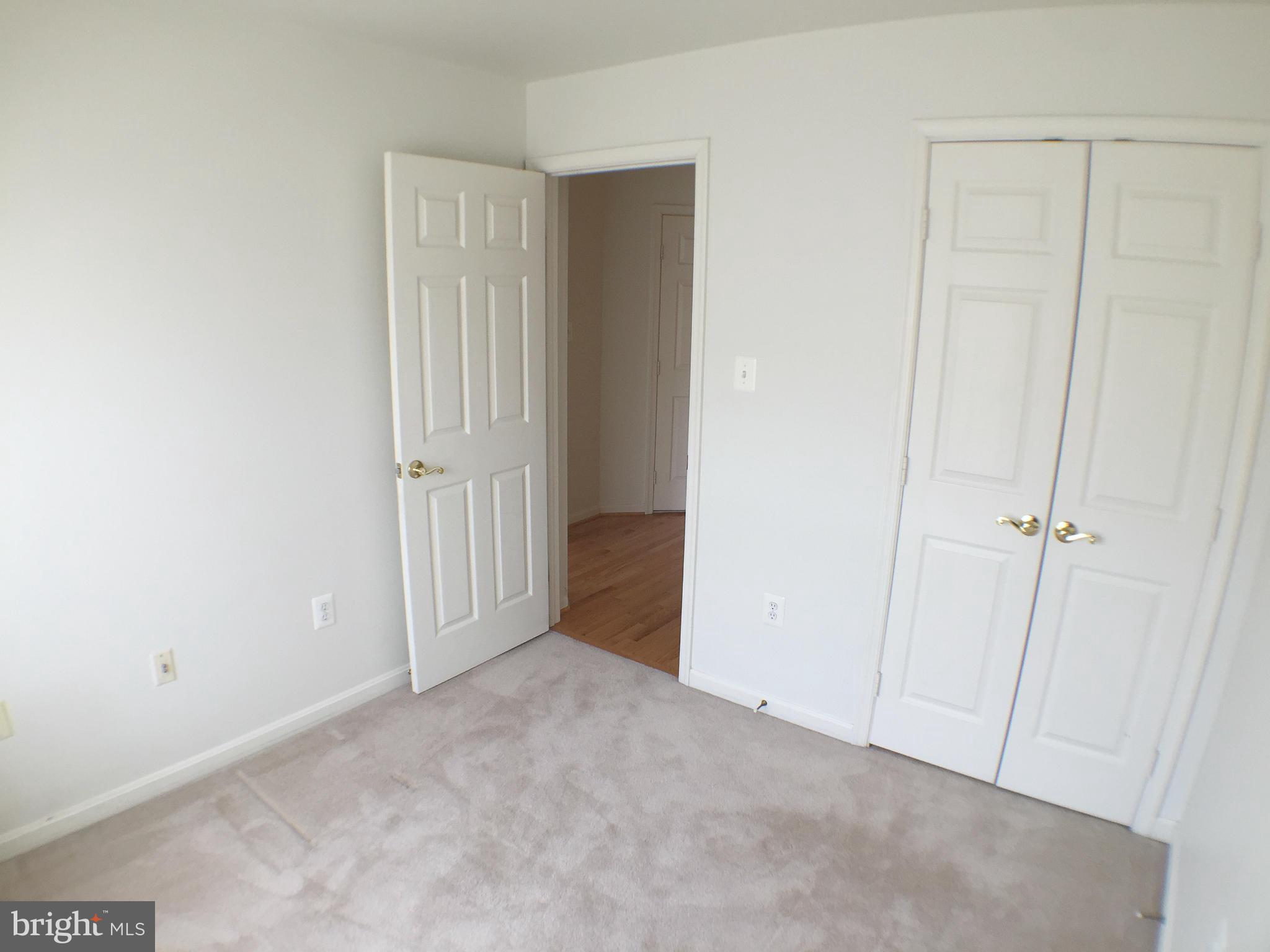 GUNSTON CORNER - Residential Lease