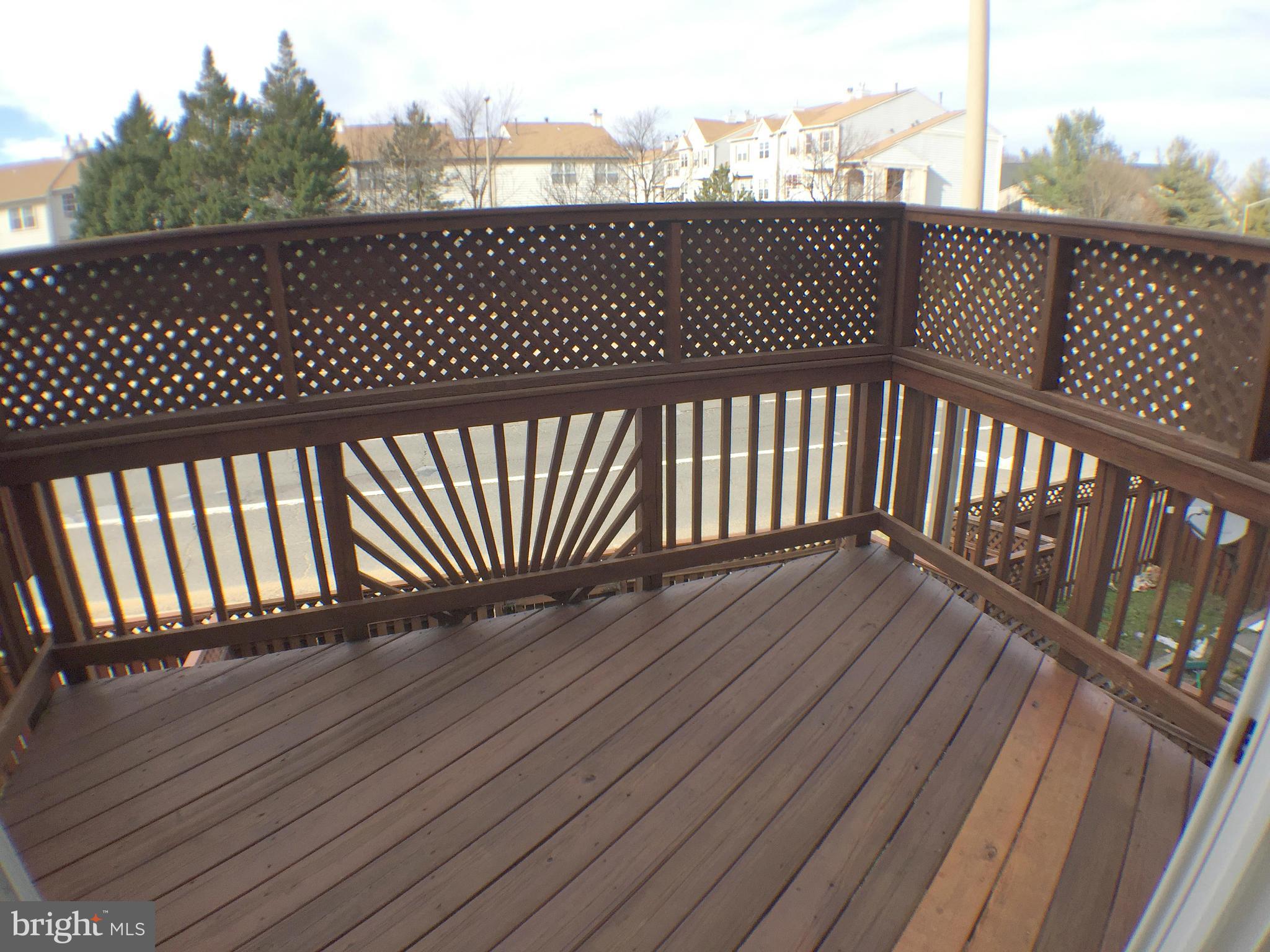 GUNSTON CORNER - Residential Lease