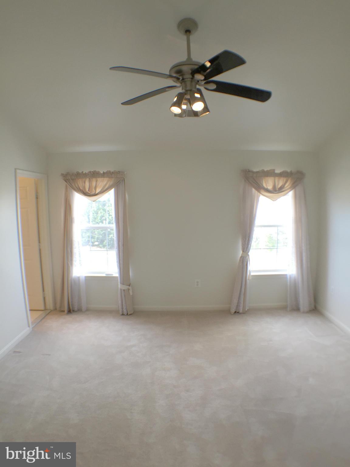 GUNSTON CORNER - Residential Lease