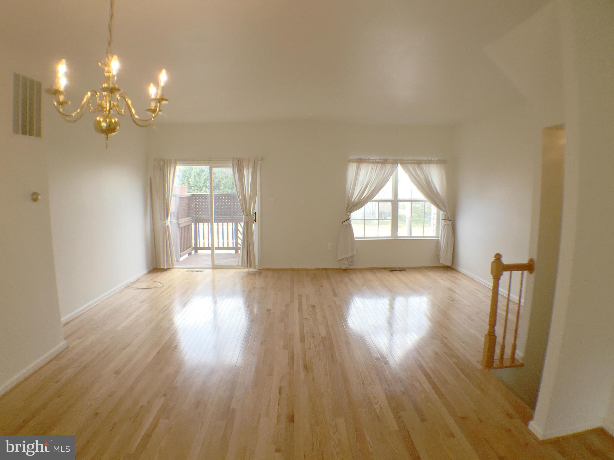 GUNSTON CORNER - Residential Lease