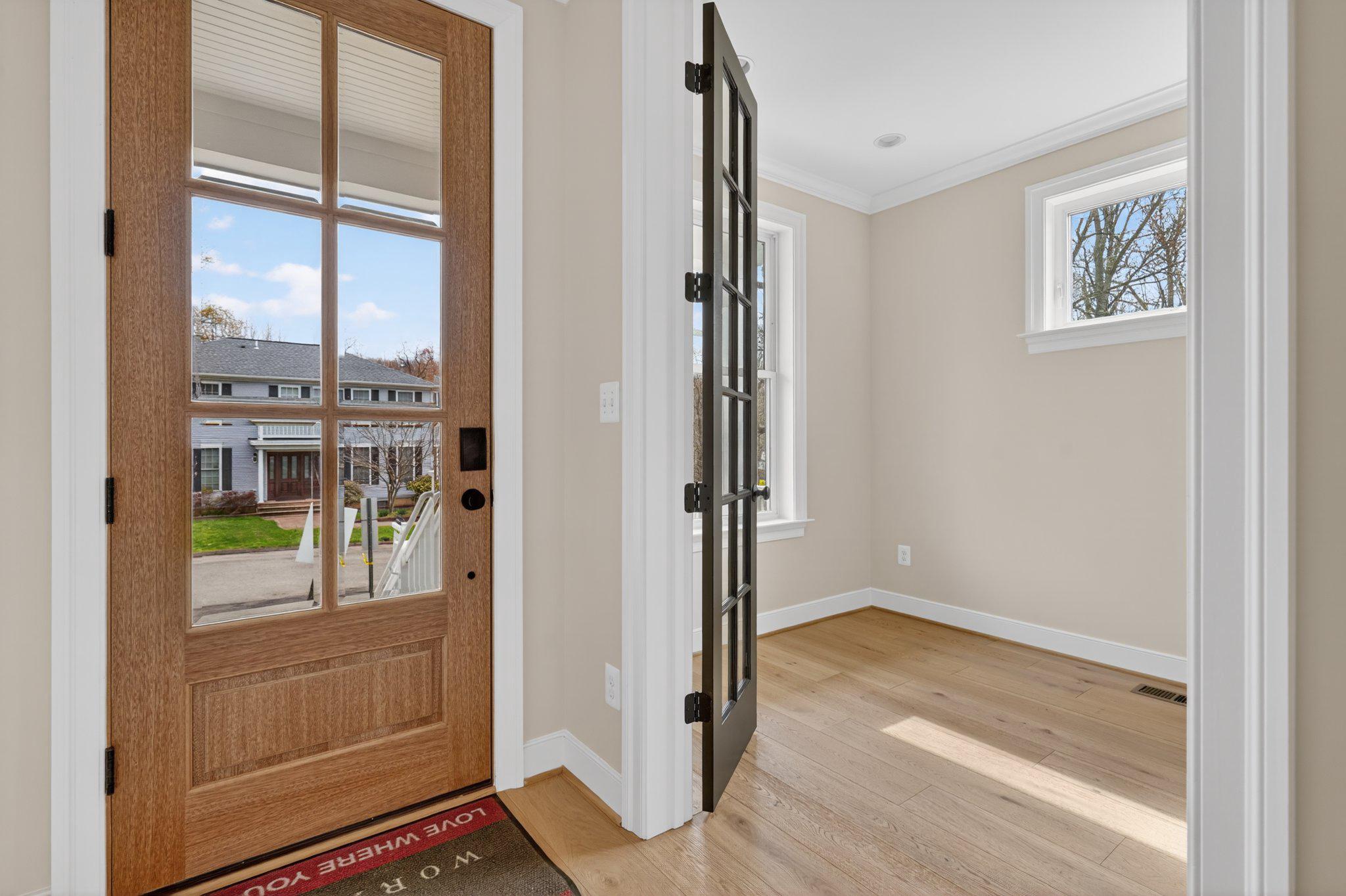 FALLS CHURCH PARK - Residential