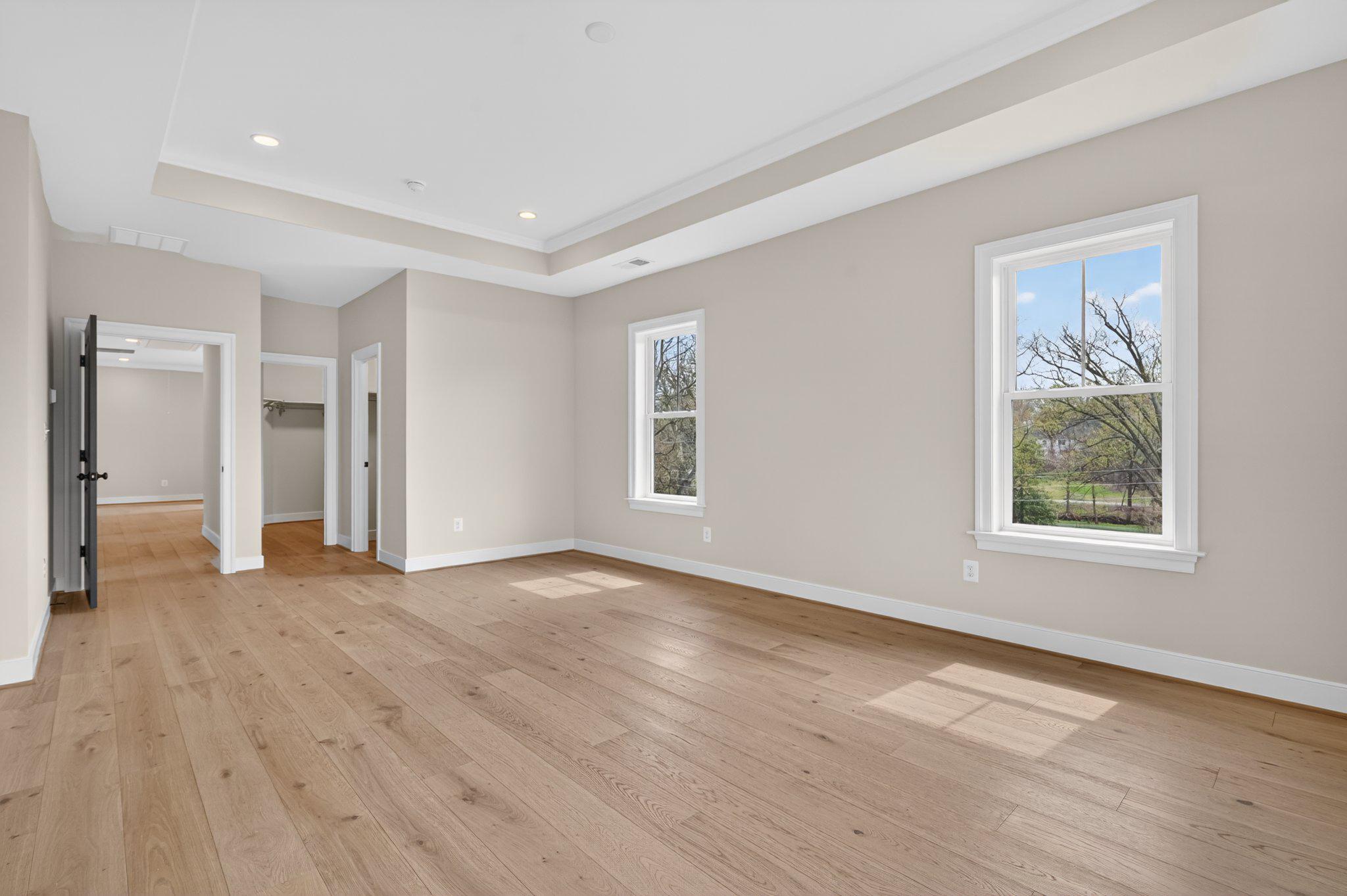 FALLS CHURCH PARK - Residential