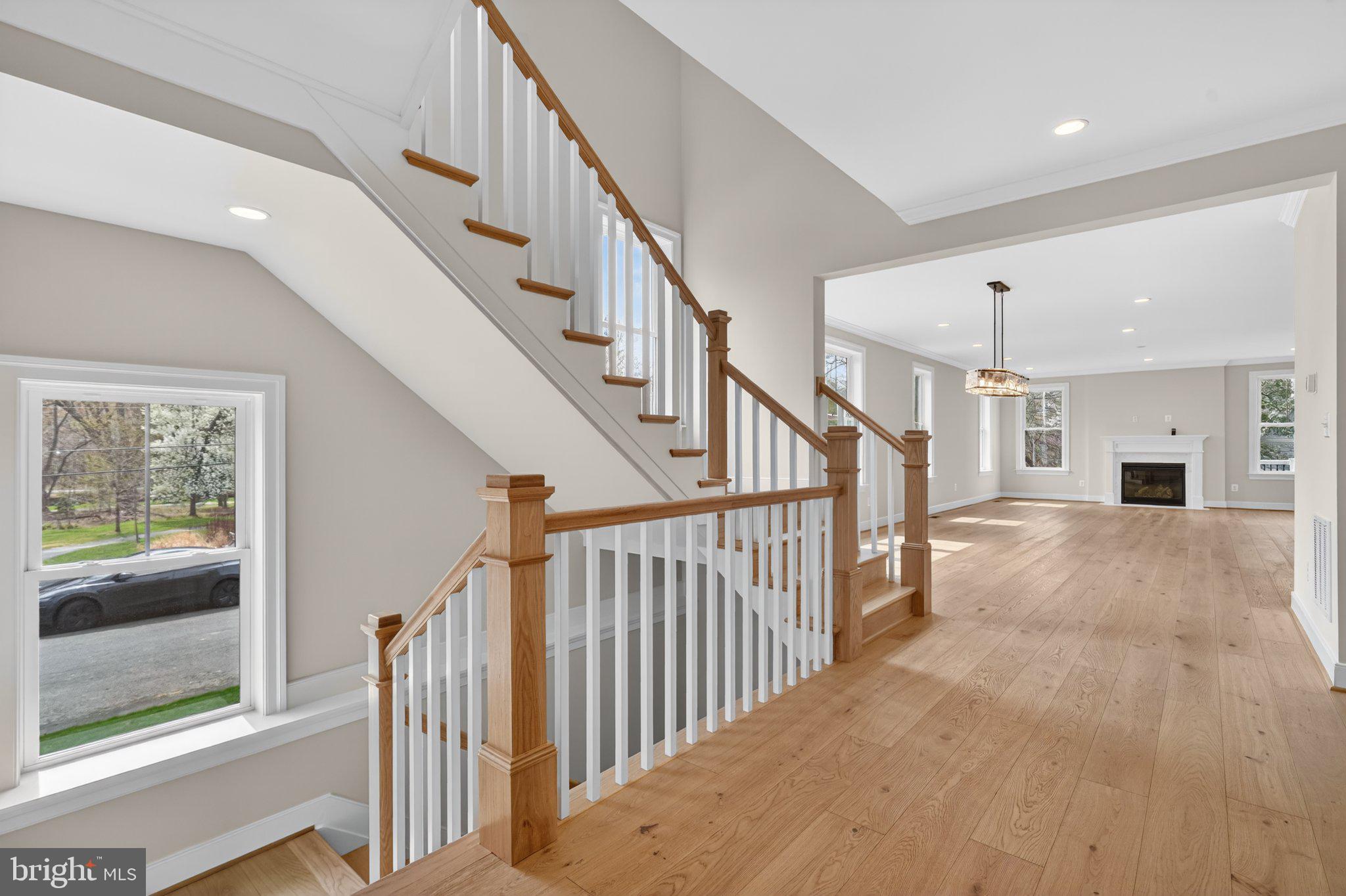 FALLS CHURCH PARK - Residential